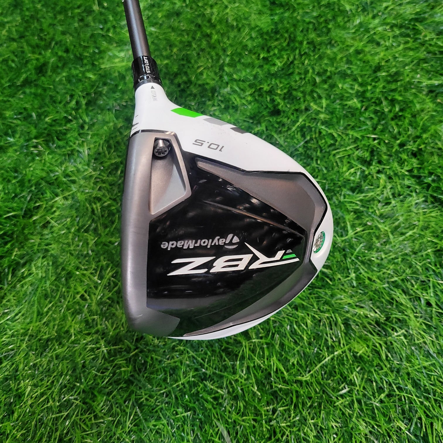 TaylorMade Driver / RBZ / 10.5 / R
