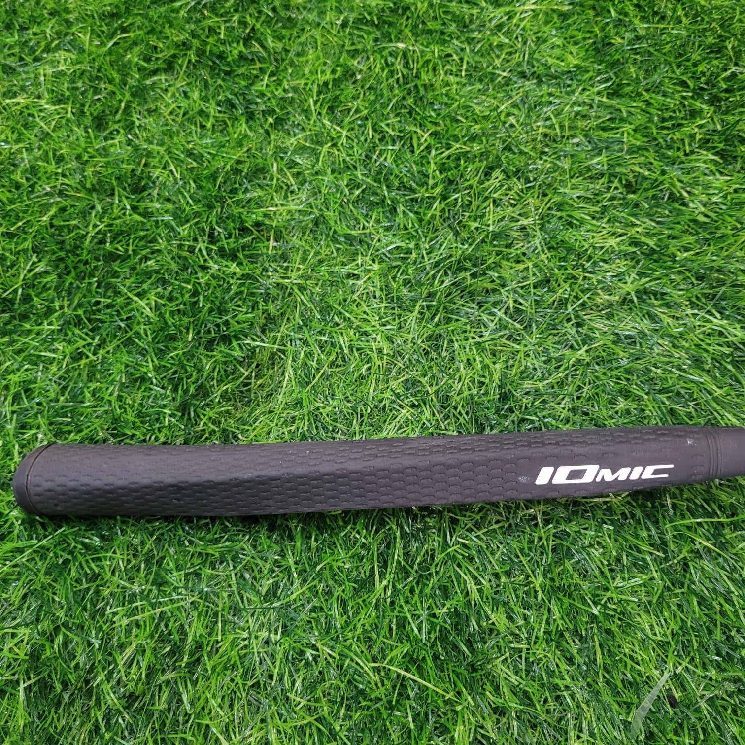 Odyssey Putter / WHITE HOT XG #4 / 34"