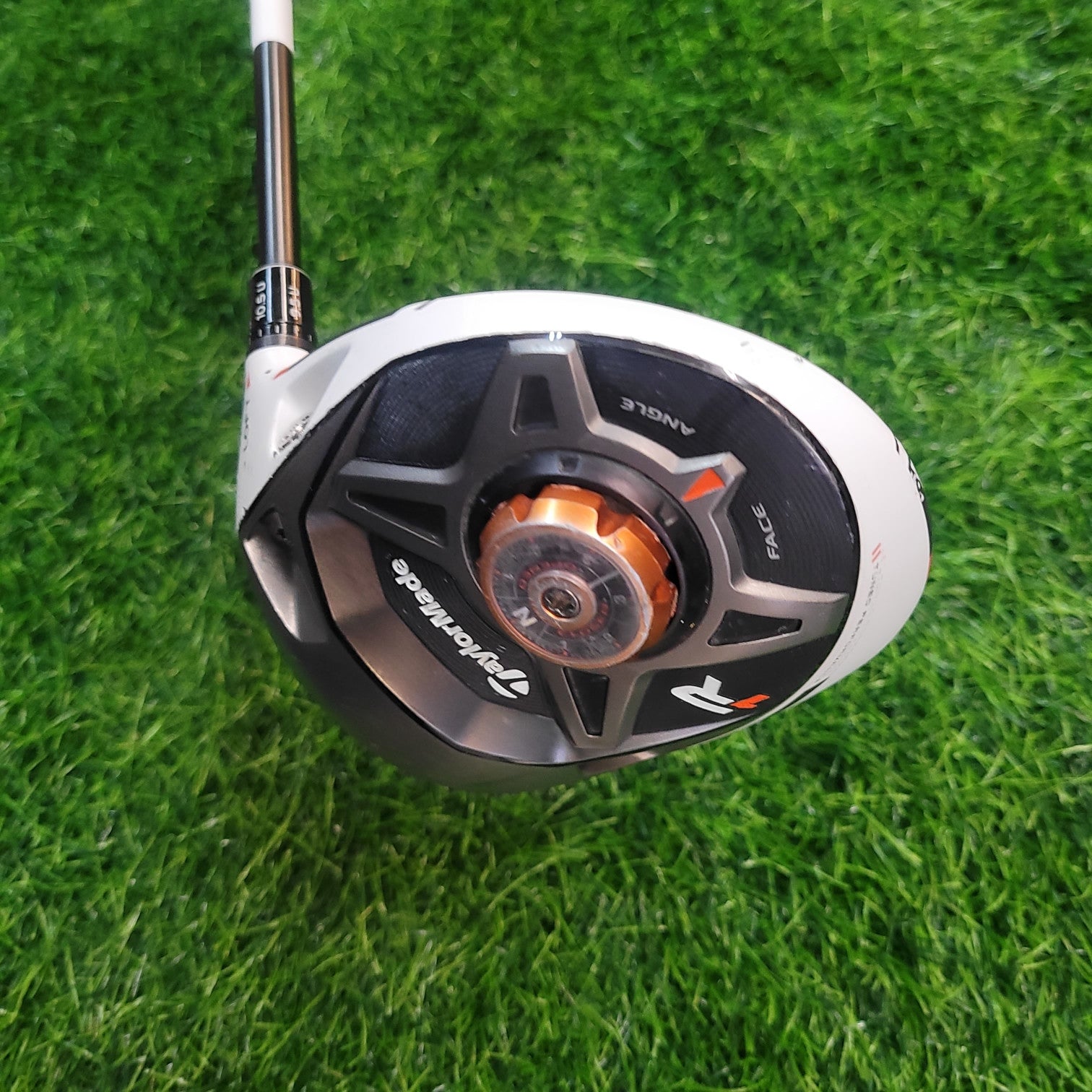 TaylorMade Driver / R / 10.5 / R