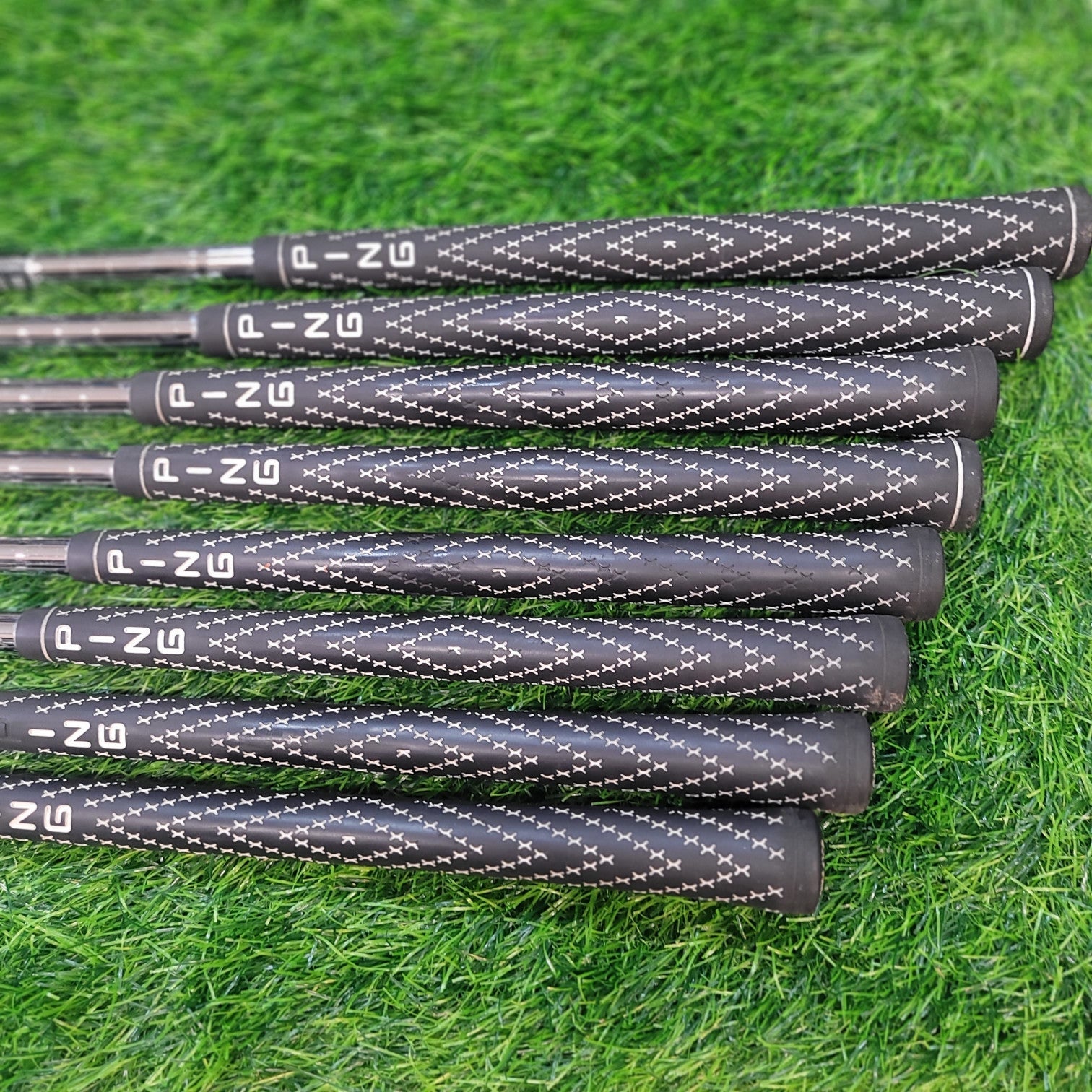 PING Iron Set / i3 O-Size / 8 pcs / S