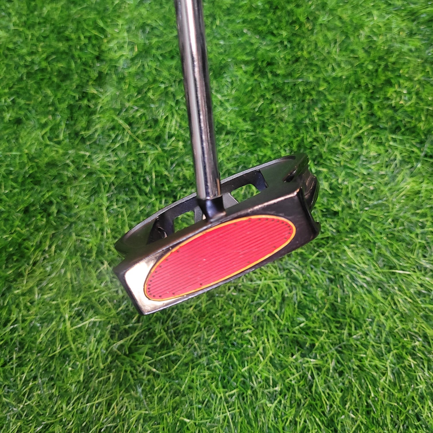 TaylorMade Putter / ROSSA AGSI+ / 33.5"