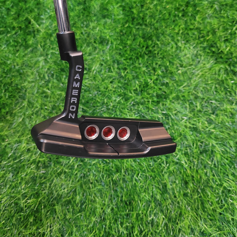 SCOTTY CAMERON Putter / SELECT NEWPORT 2 Black / 33"