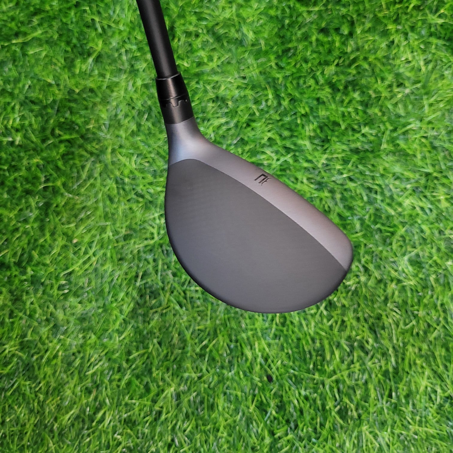 Cobra Hybrid / KING TECH / 4H / 21.0 / R (Like new)