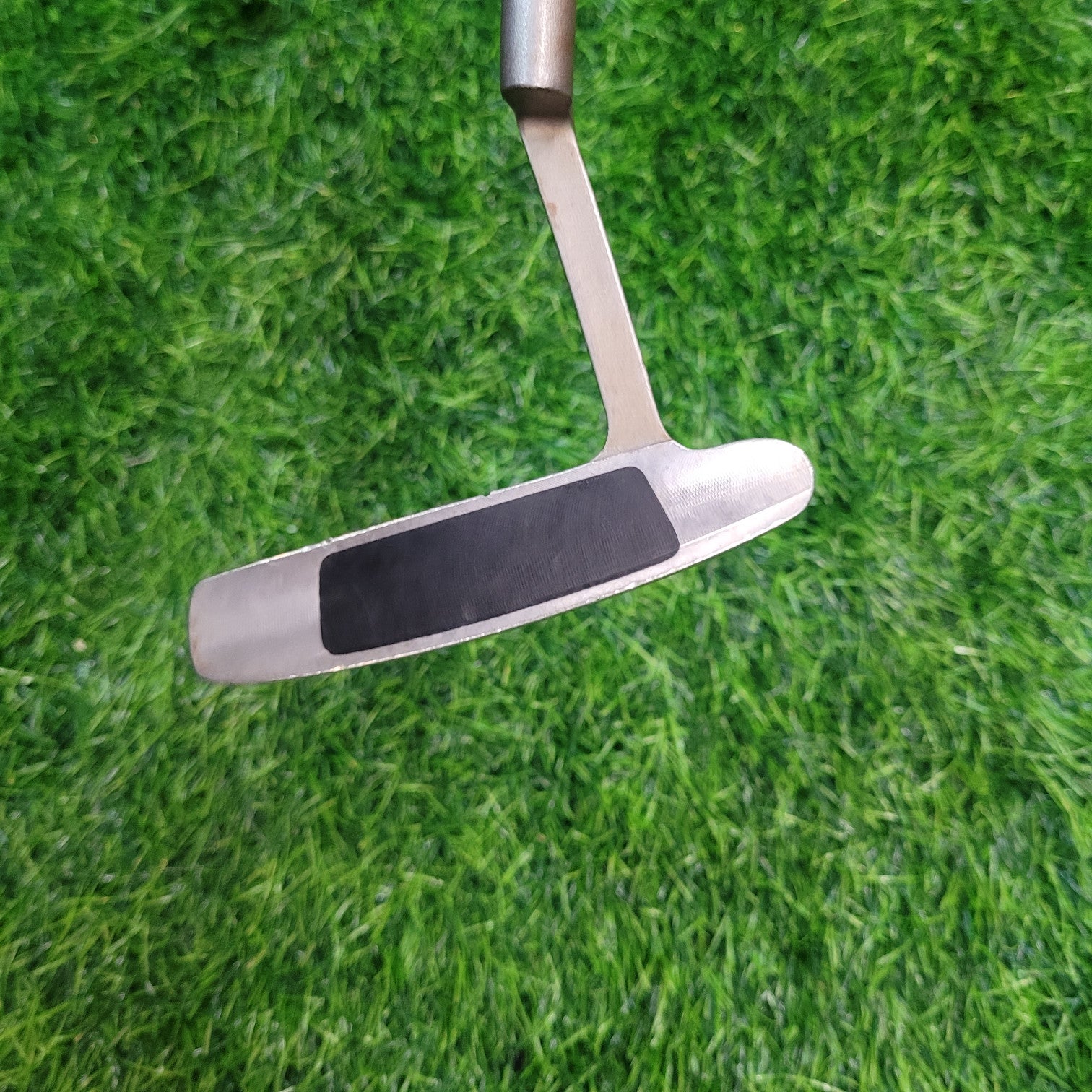 Odyssey Putter / Dual Force 668 / 35"