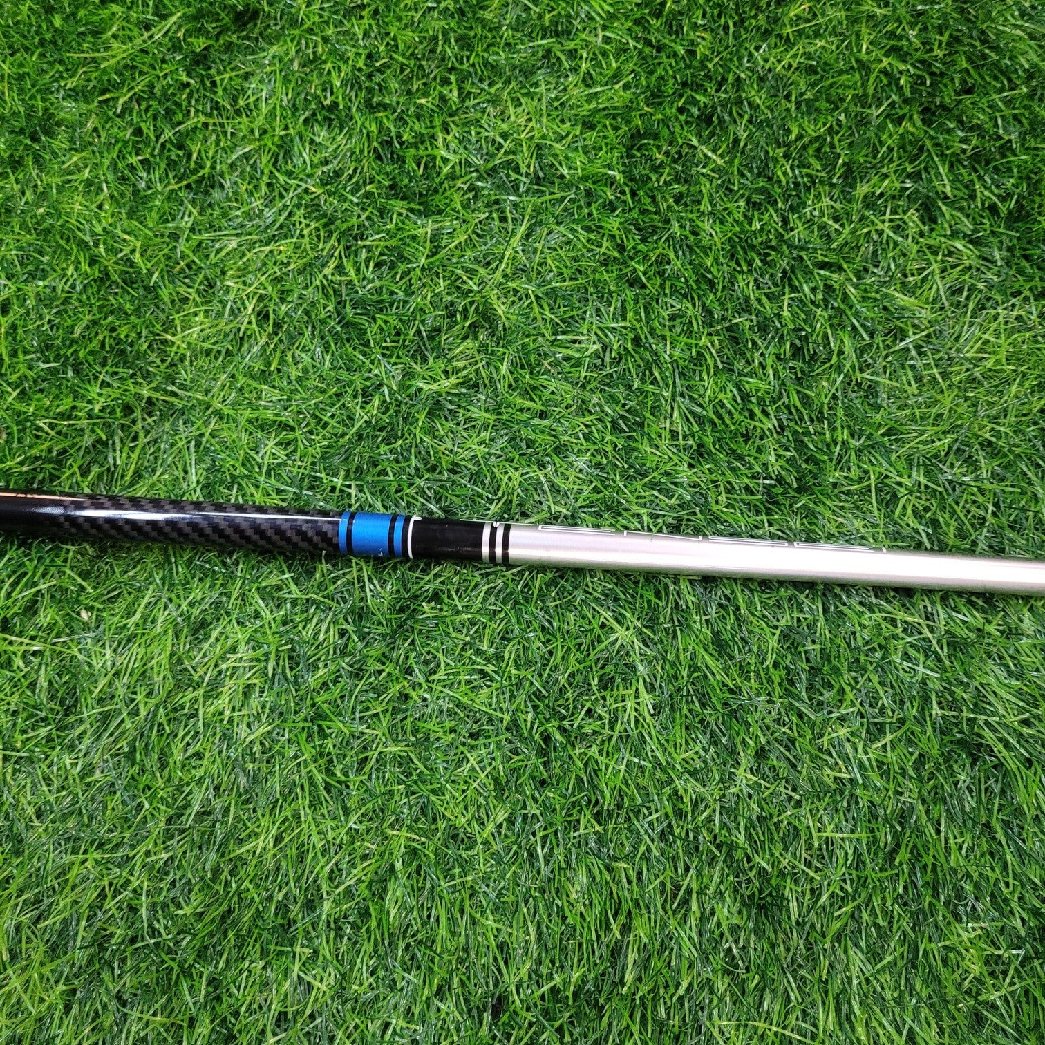TaylorMade Driver / SIM / 9.0 / R