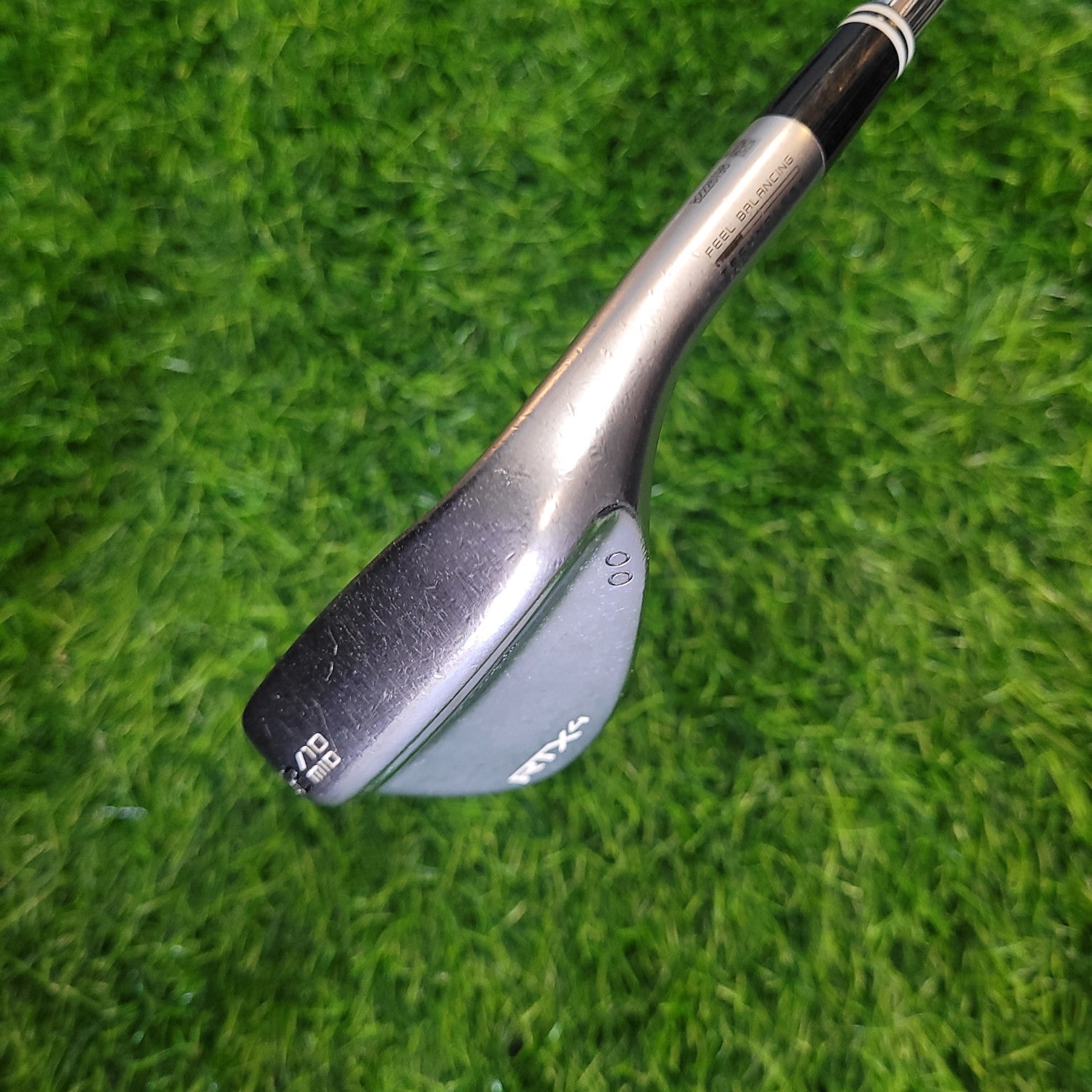 Cleveland Wedge / RTX-4  / 52°-10° MID / S