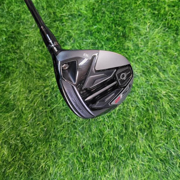 Titleist Wood / TSi2 / 5W / 18° / S