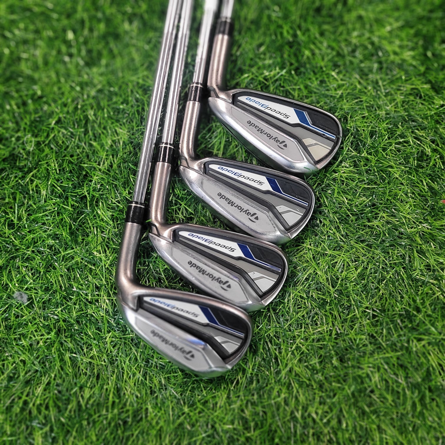TaylorMade Iron Set / SpeedBlade / 8pcs / R