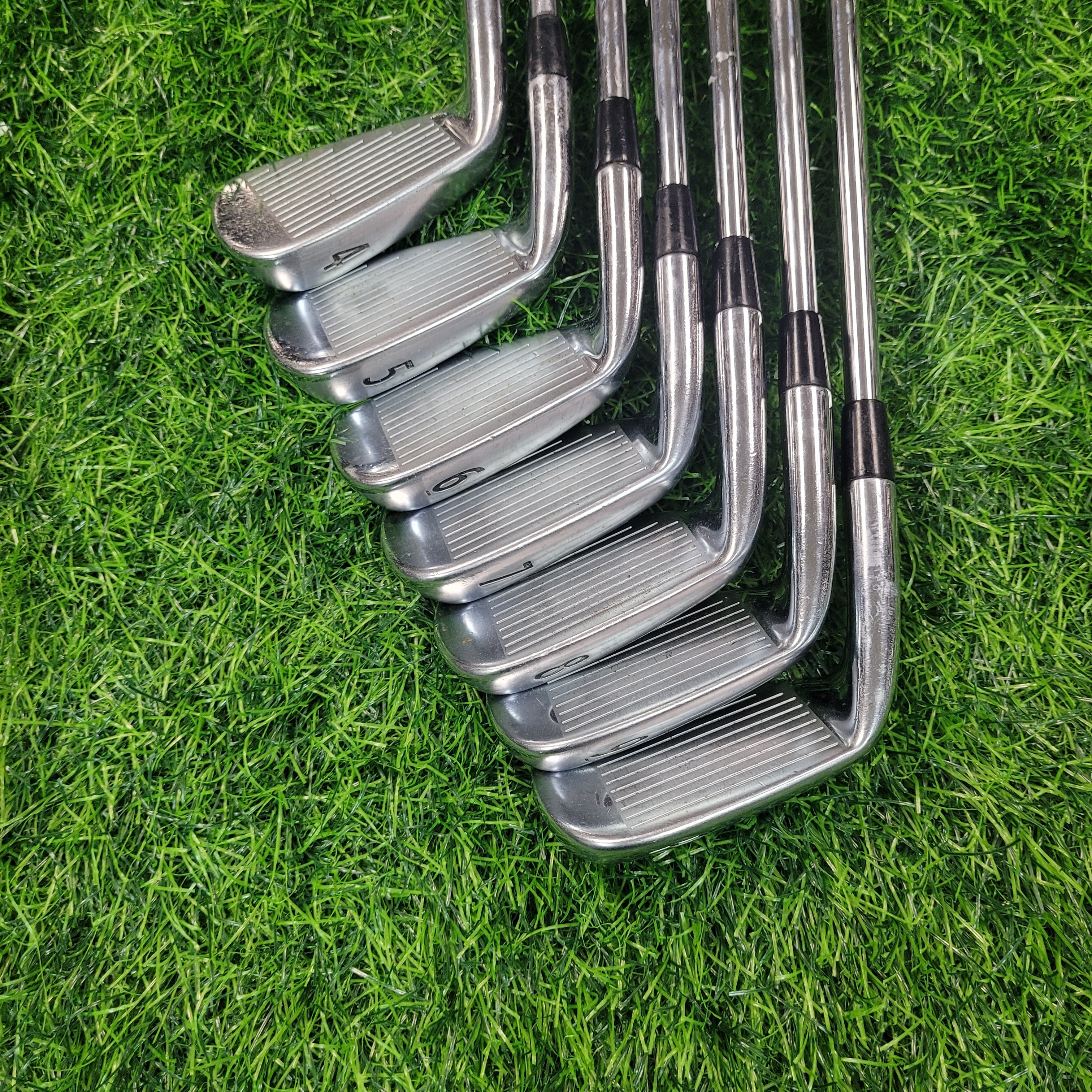 Titleist Iron Set / AP2 712 Forged / 7pcs / S