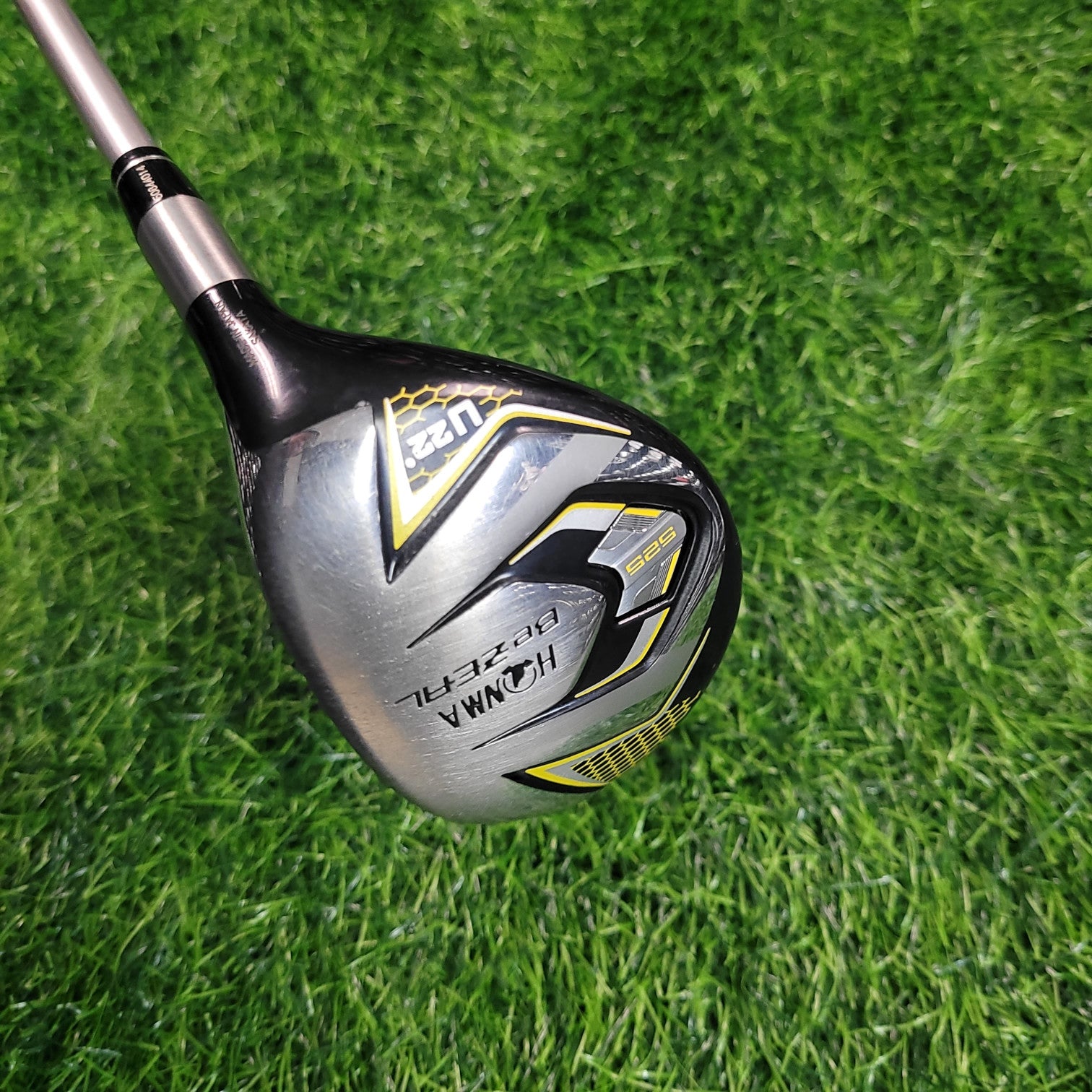 Honma Hybrid / Be ZEAL 525 / 22° /  R