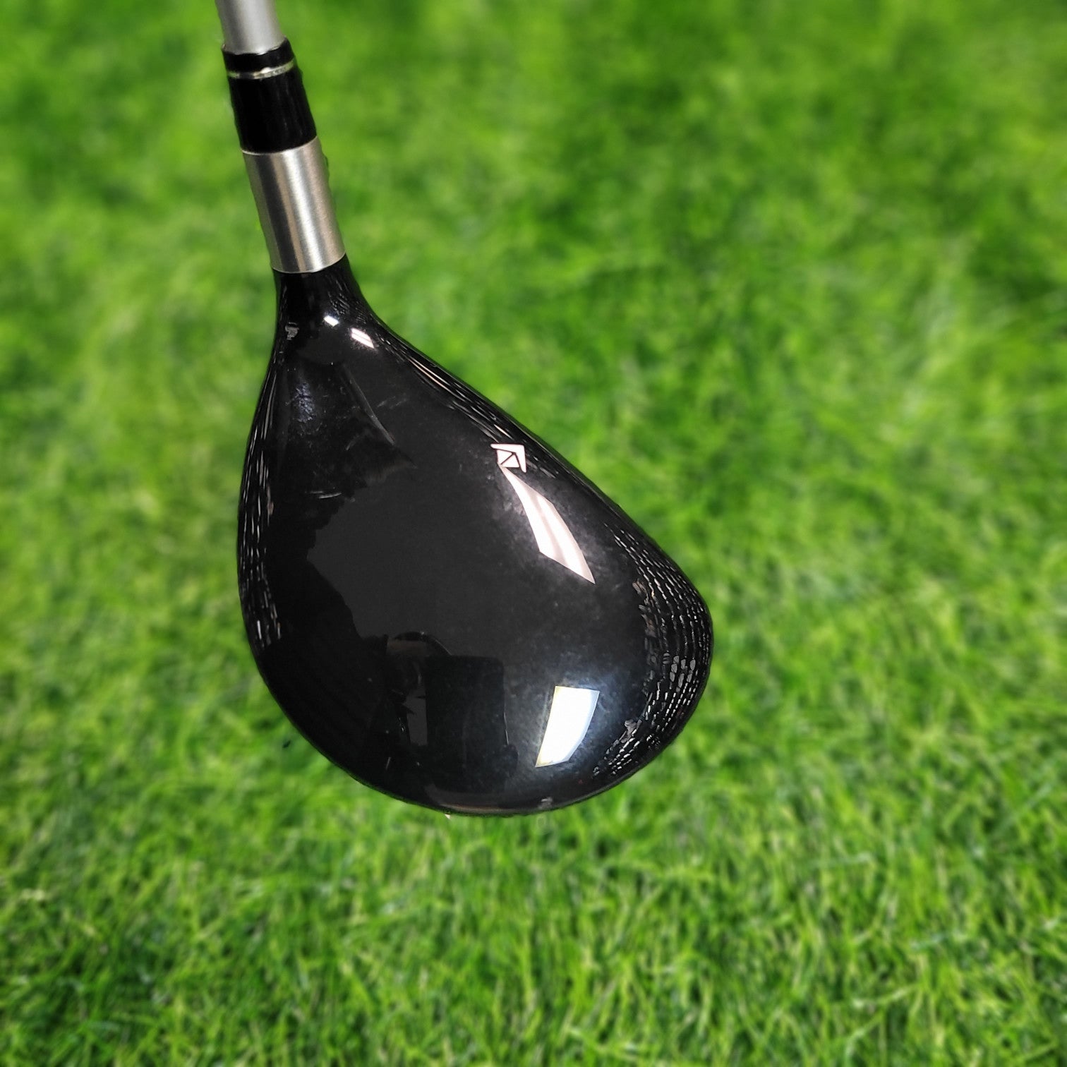 Honma Hybrid / Be ZEAL 525 / 22° /  R