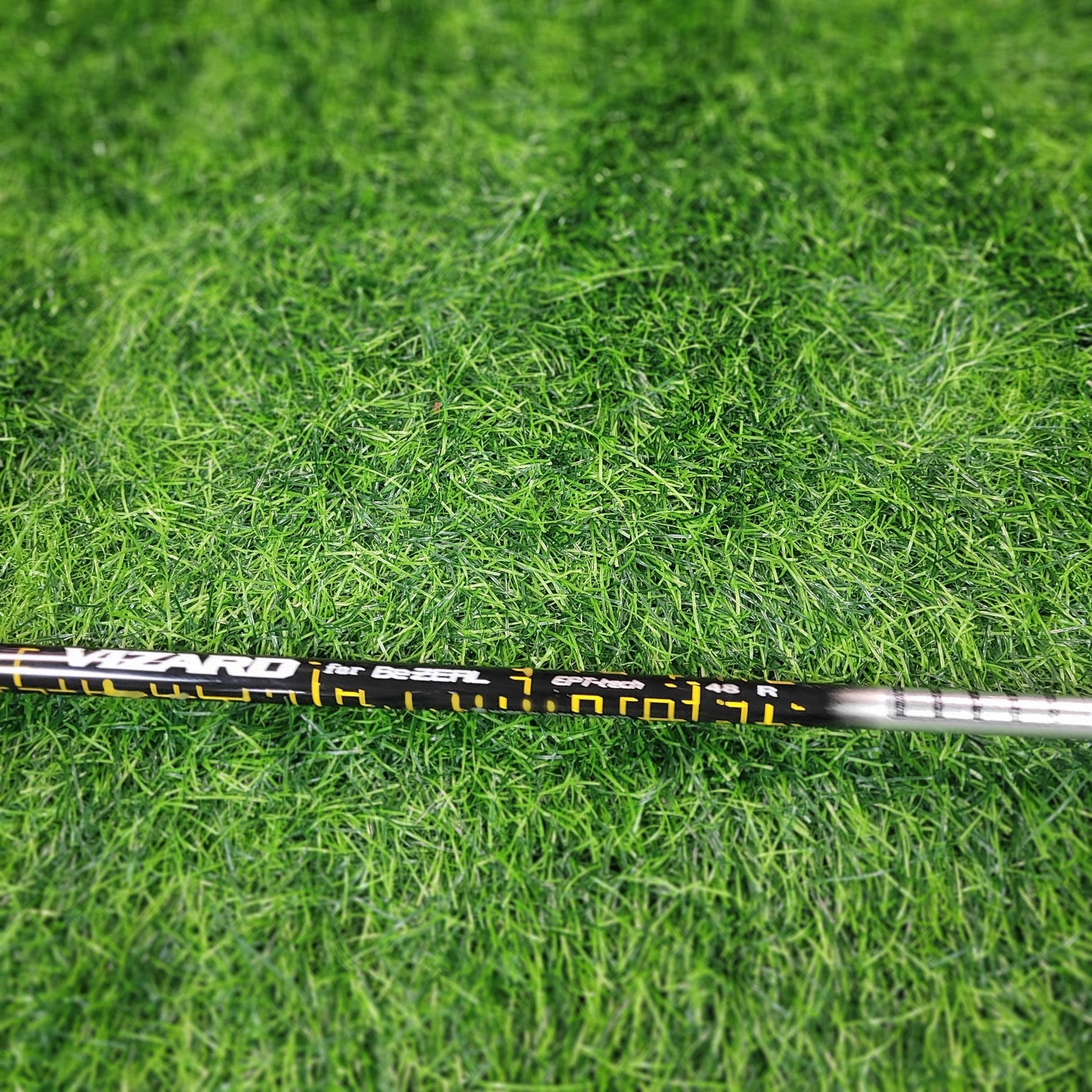 Honma Hybrid / Be ZEAL 525 / 22° /  R