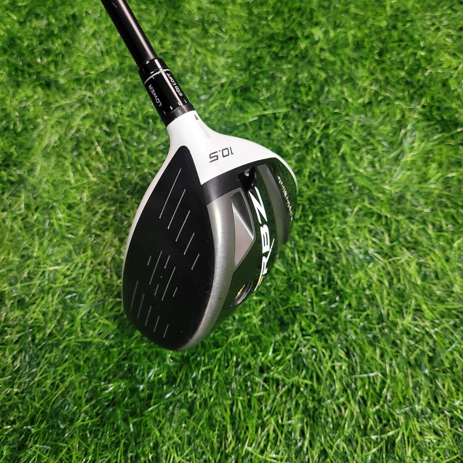 TaylorMade Driver / RBZ Stage2 / USA / 10.5 / R