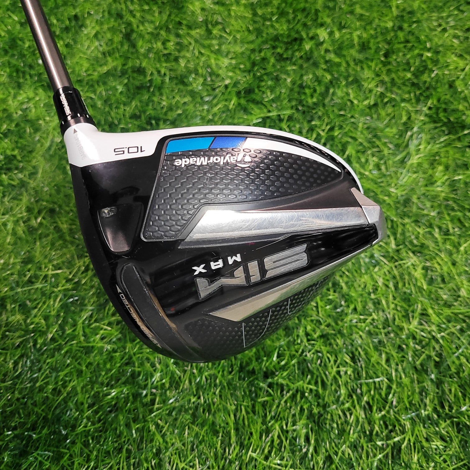 TaylorMade Driver / SIM MAX / 10.5 / R