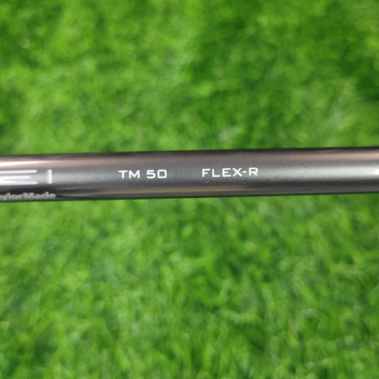 TaylorMade Driver / SIM MAX / 10.5 / R