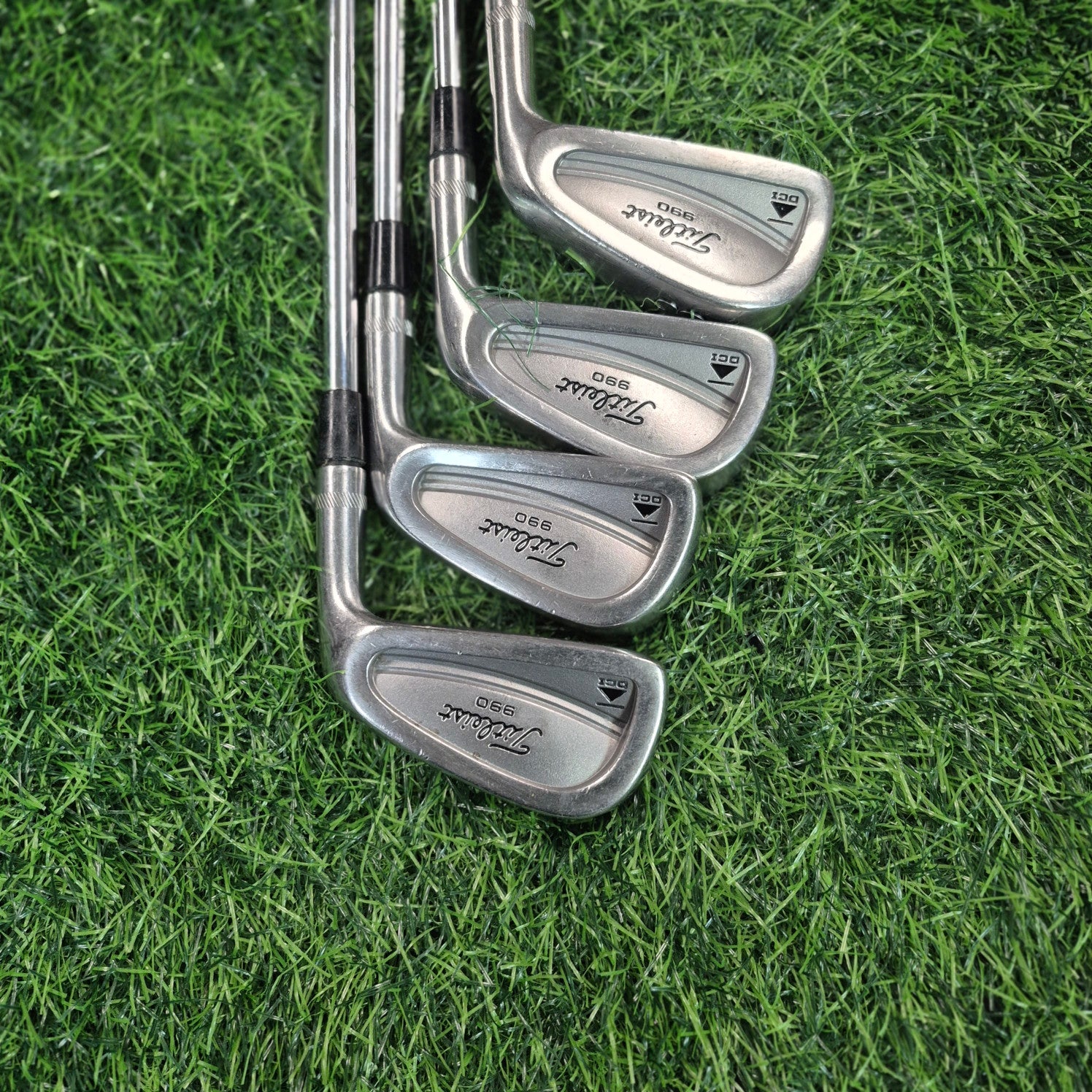 Titleist Iron Set / 990 DCI / 8pcs / R