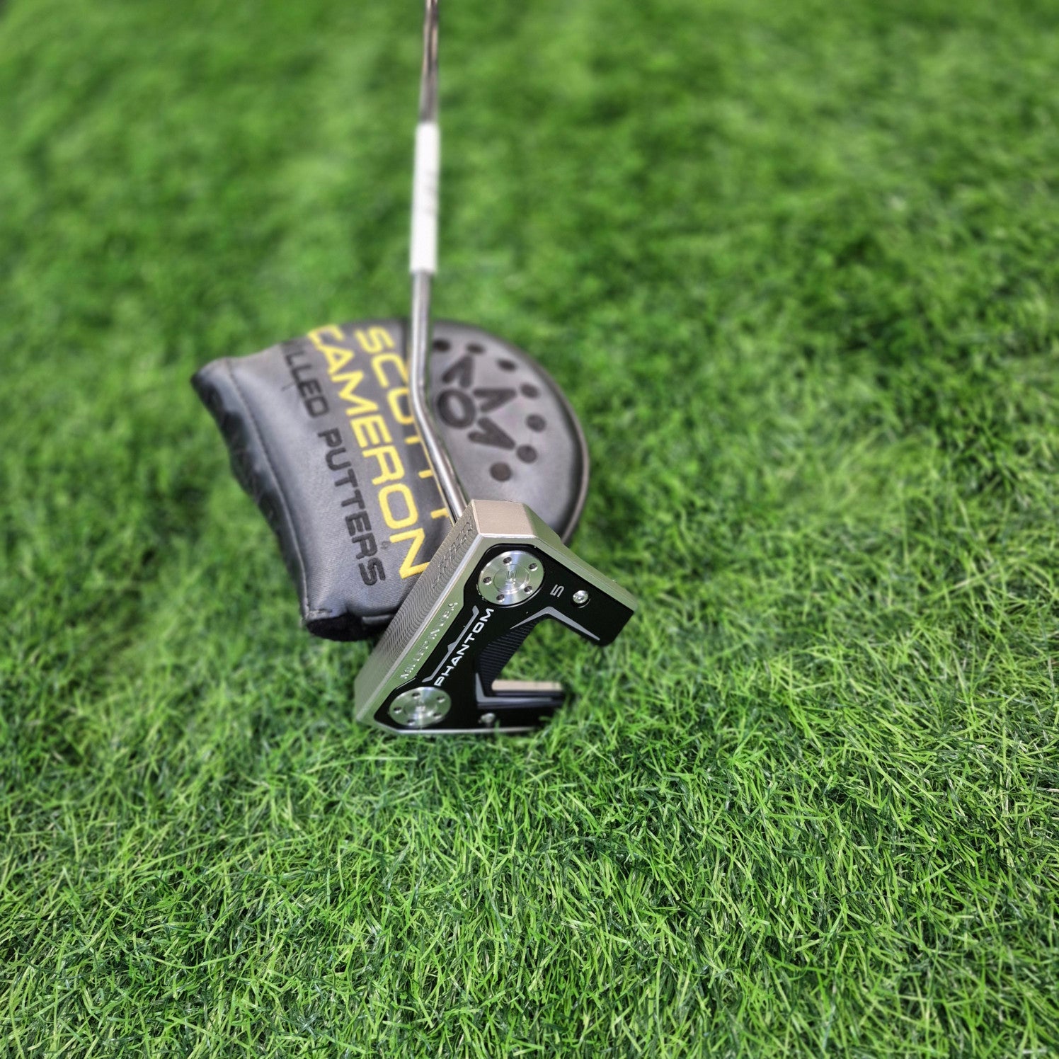 Scotty Cameron Putter / Phantom 5 / 34"