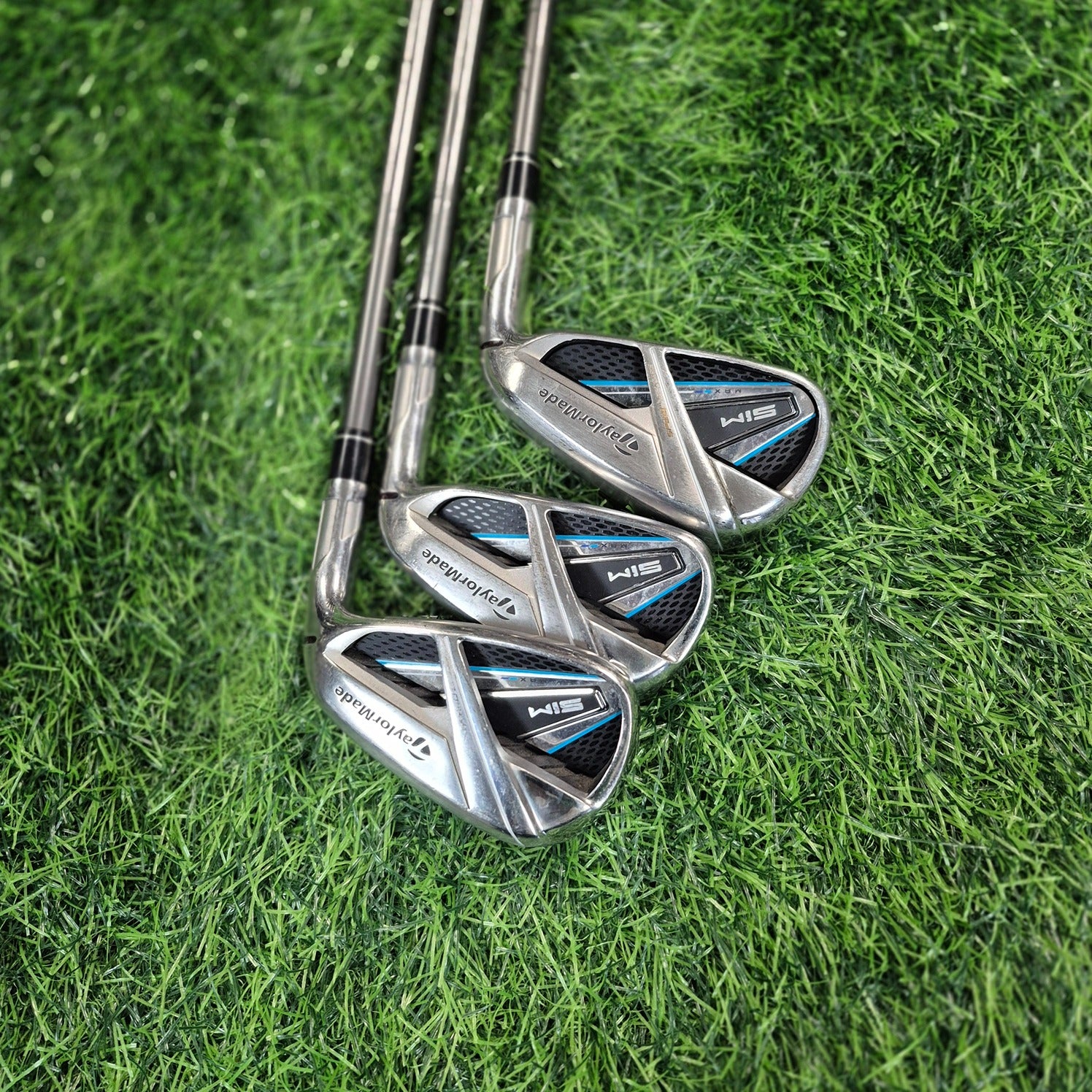 TaylorMade Iron Set / SIM Max / 5pcs / R