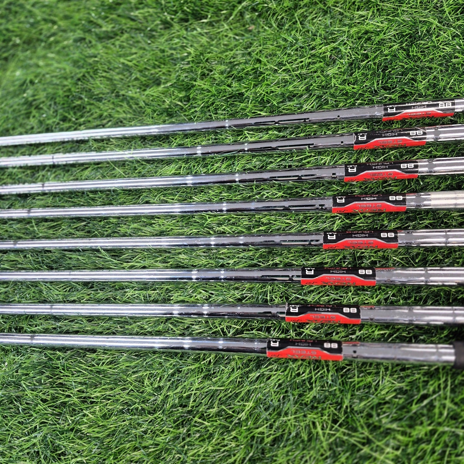 TaylorMade Iron Set / Aero BURNER / 8pcs / R