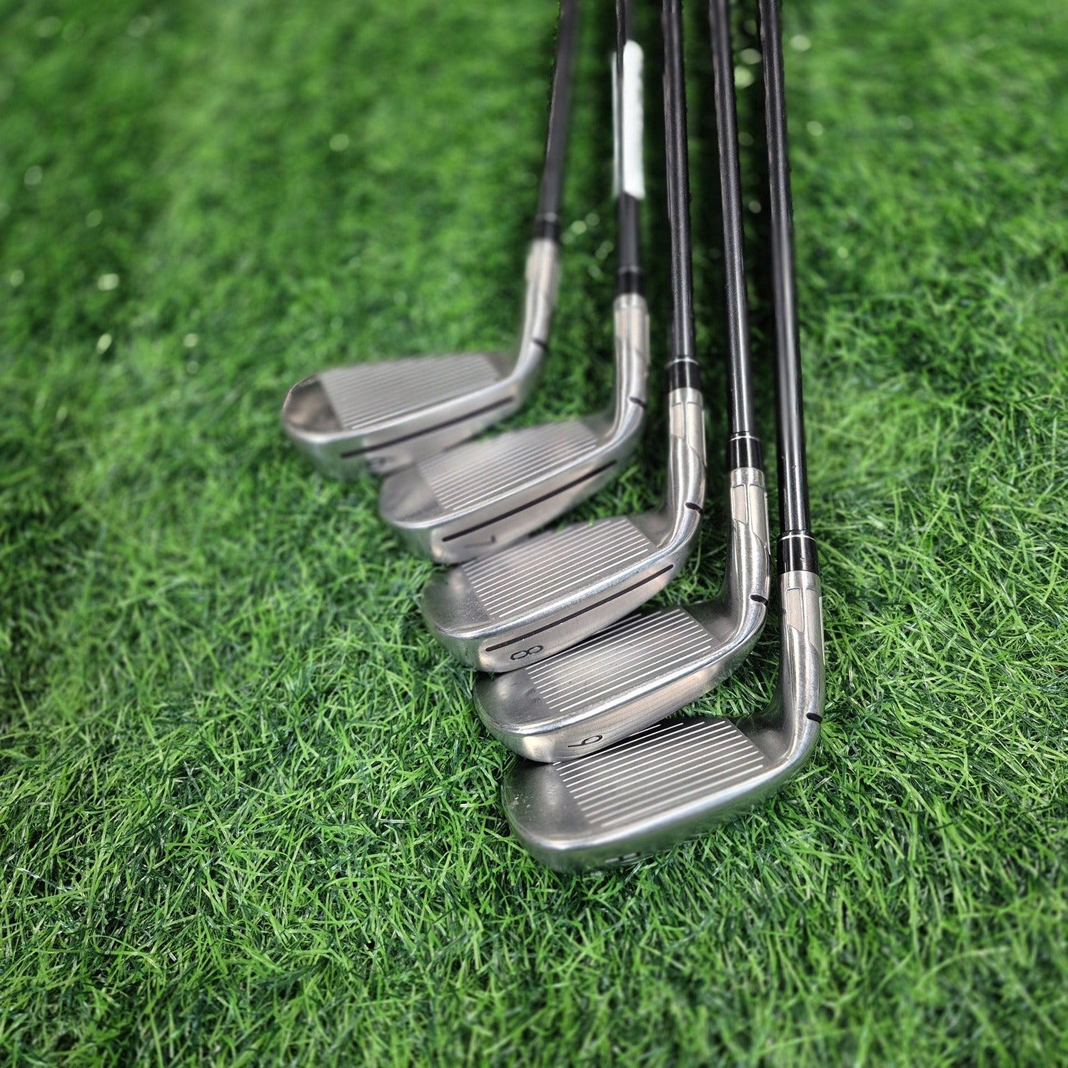 TaylorMade Iron Set / Stealth / 5pcs / R