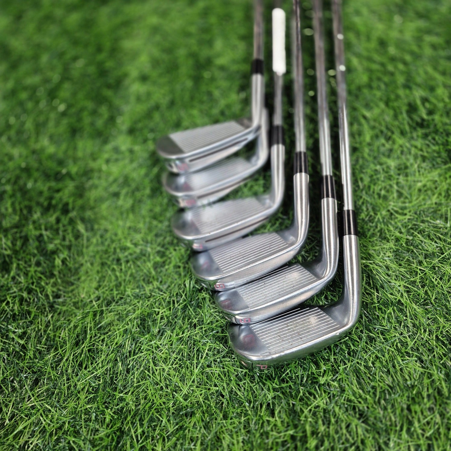 TaylorMade Iron Set / P790 / 6pcs / S