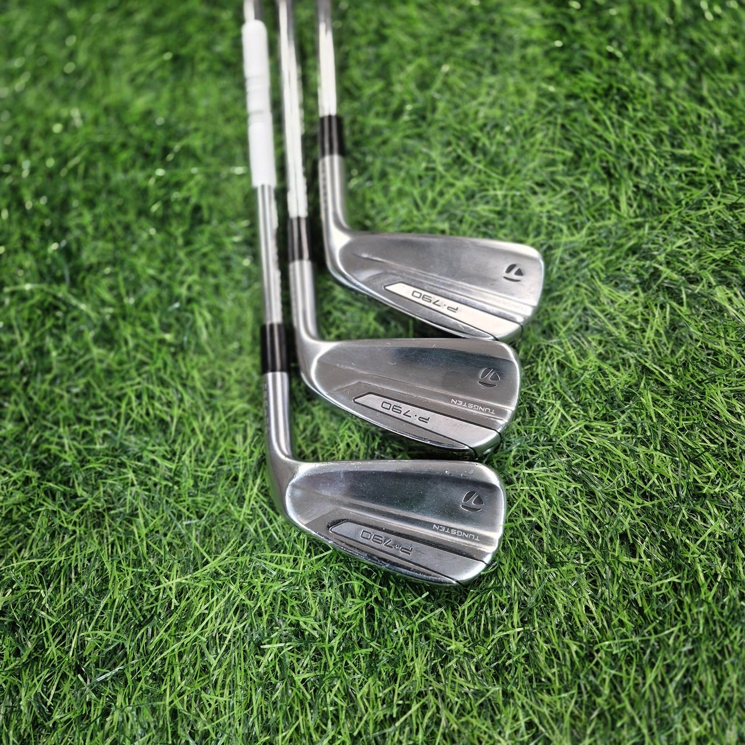 TaylorMade Iron Set / P790 / 6pcs / S