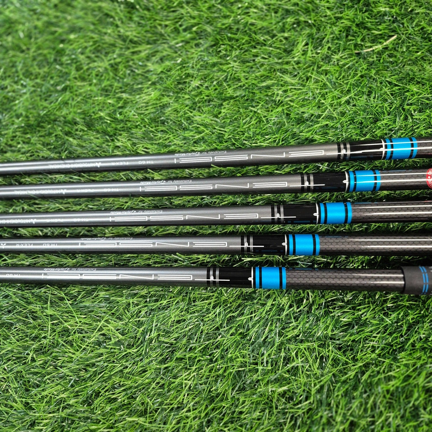 TaylorMade Iron Set / SIM Max / 5pcs / R