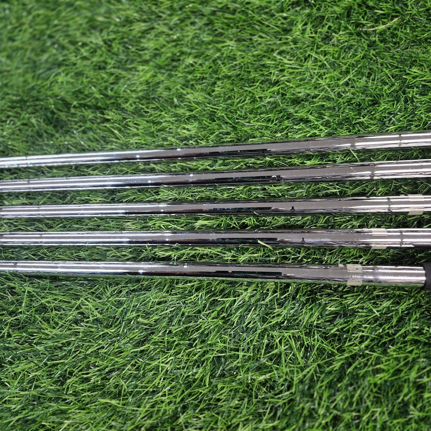TaylorMade Iron Set / M5 / 5pcs / S