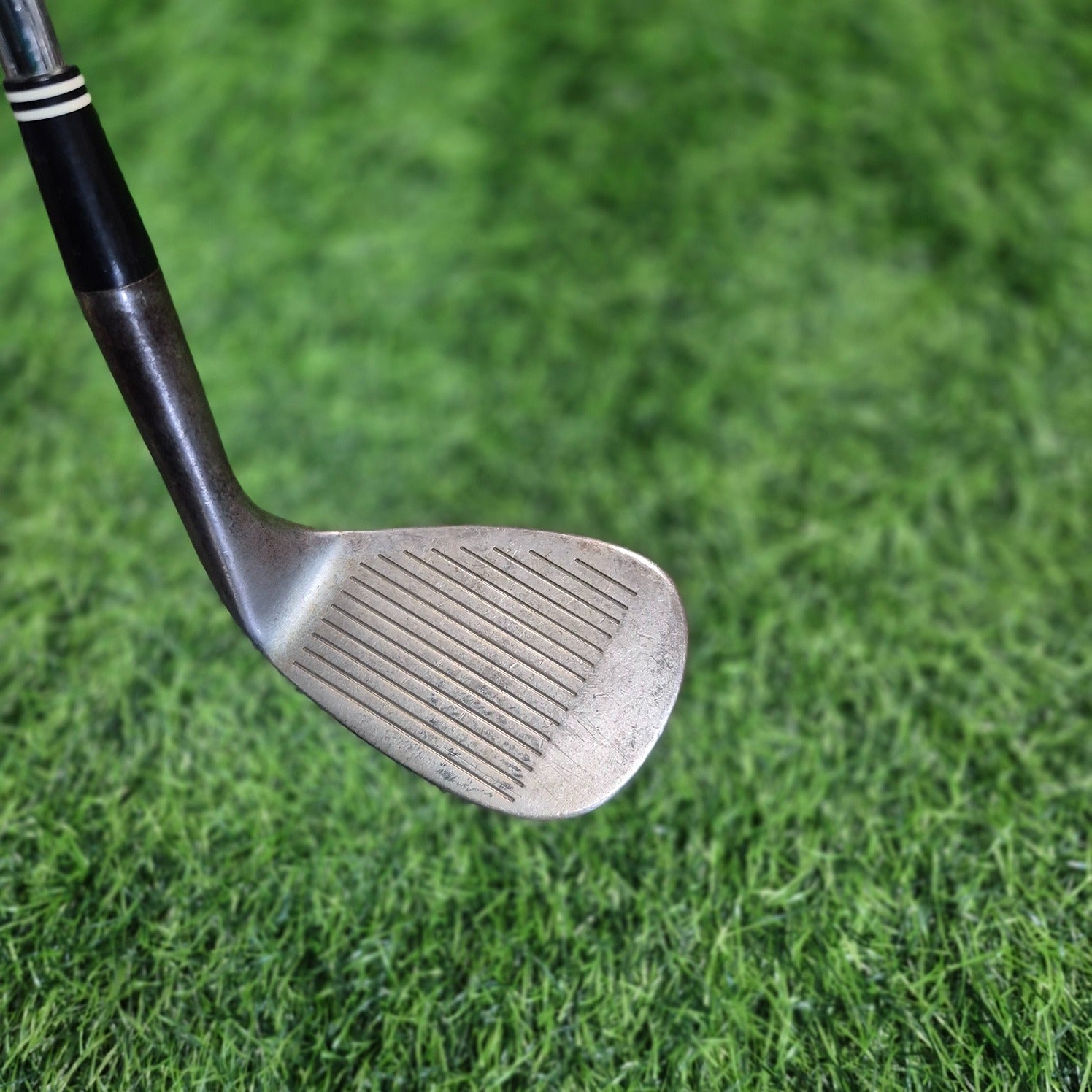 Cleveland Wedge / TOUR ACTION 588 RTG / 56°
