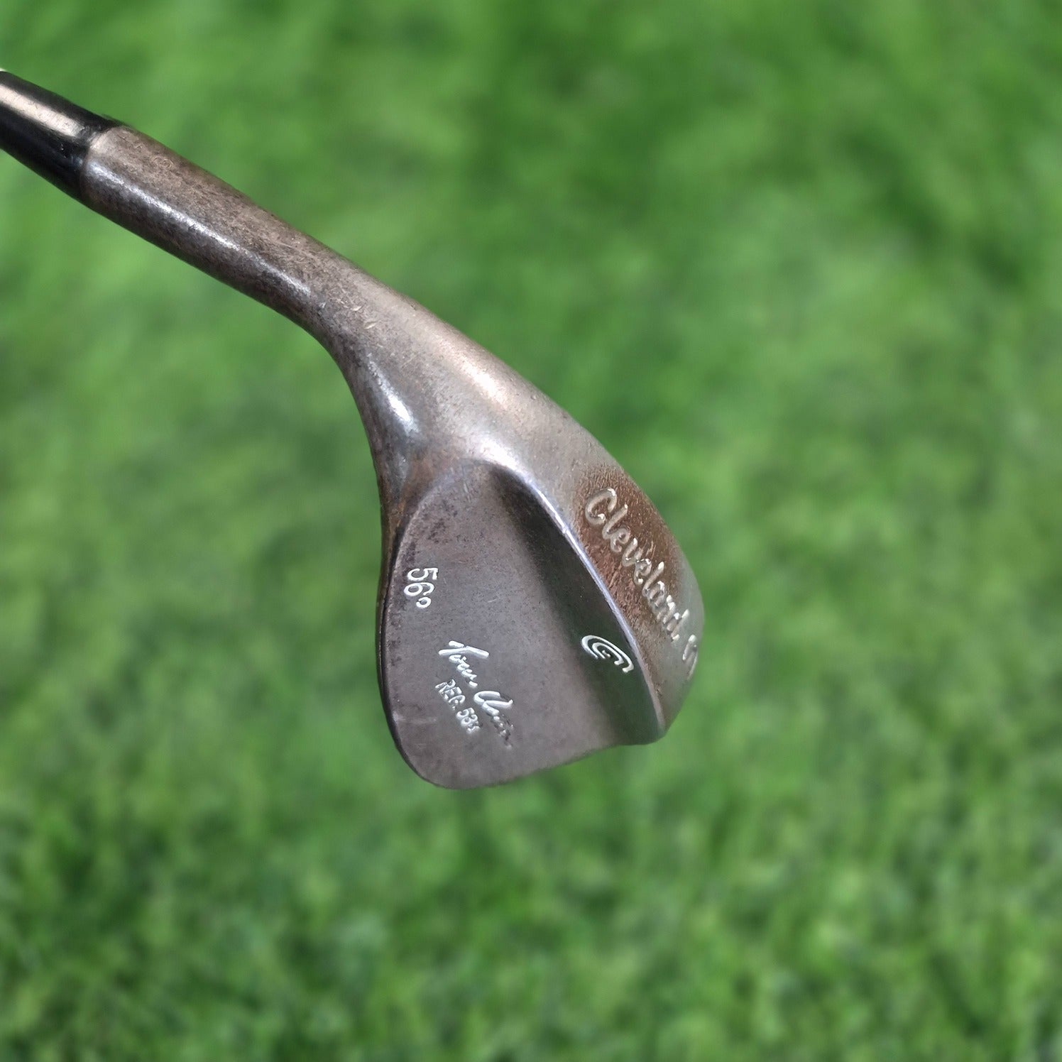 Cleveland Wedge / TOUR ACTION 588 RTG / 56°