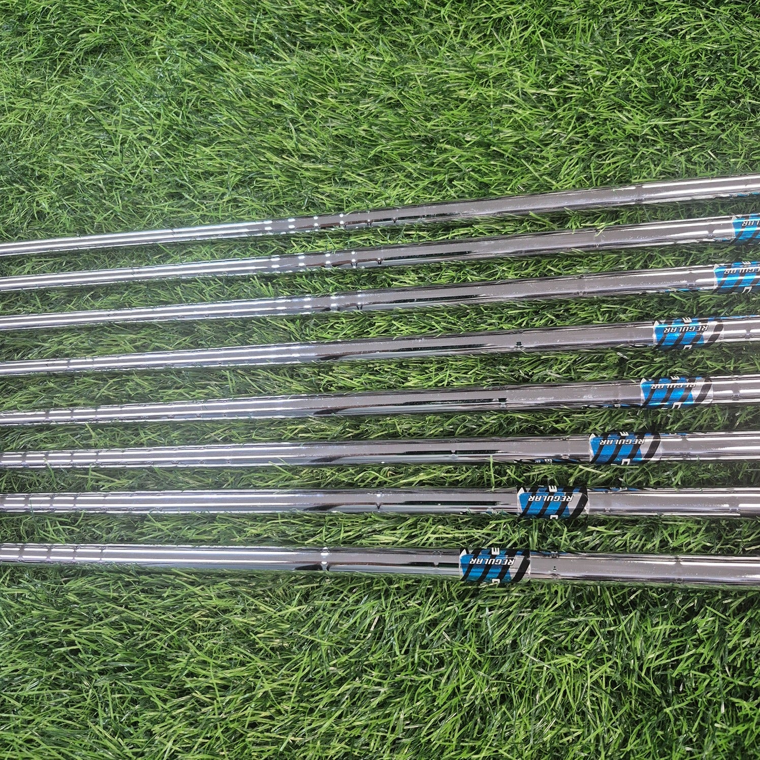Cobra Iron Set / BAFFLER XL / Hybrid Iron / 8pcs / R