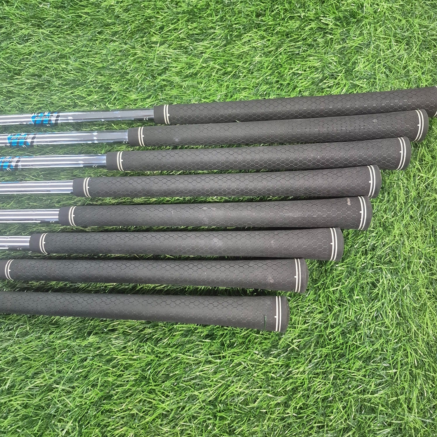 Cobra Iron Set / BAFFLER XL / Hybrid Iron / 8pcs / R