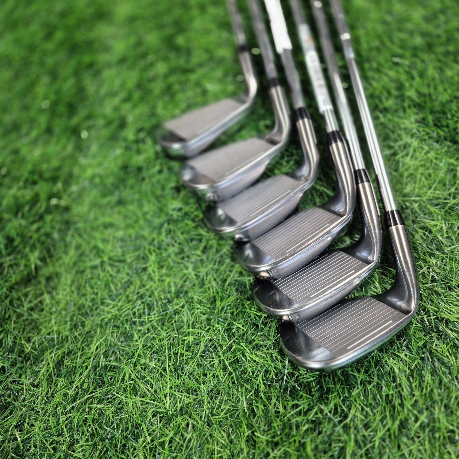 COBRA Iron Set / KING F6 / 6 pcs / R
