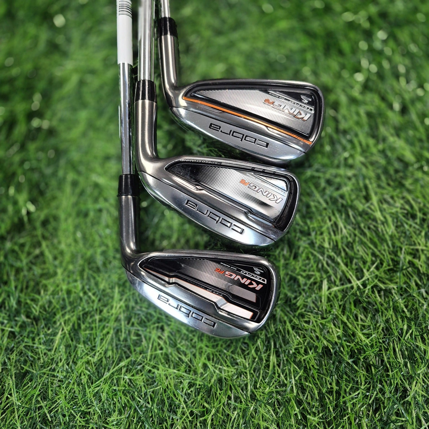 COBRA Iron Set / KING F6 / 6 pcs / R