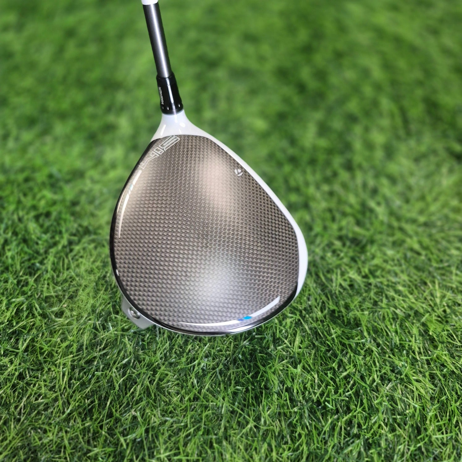 TaylorMade Driver / SIM Max / 10.5 / R