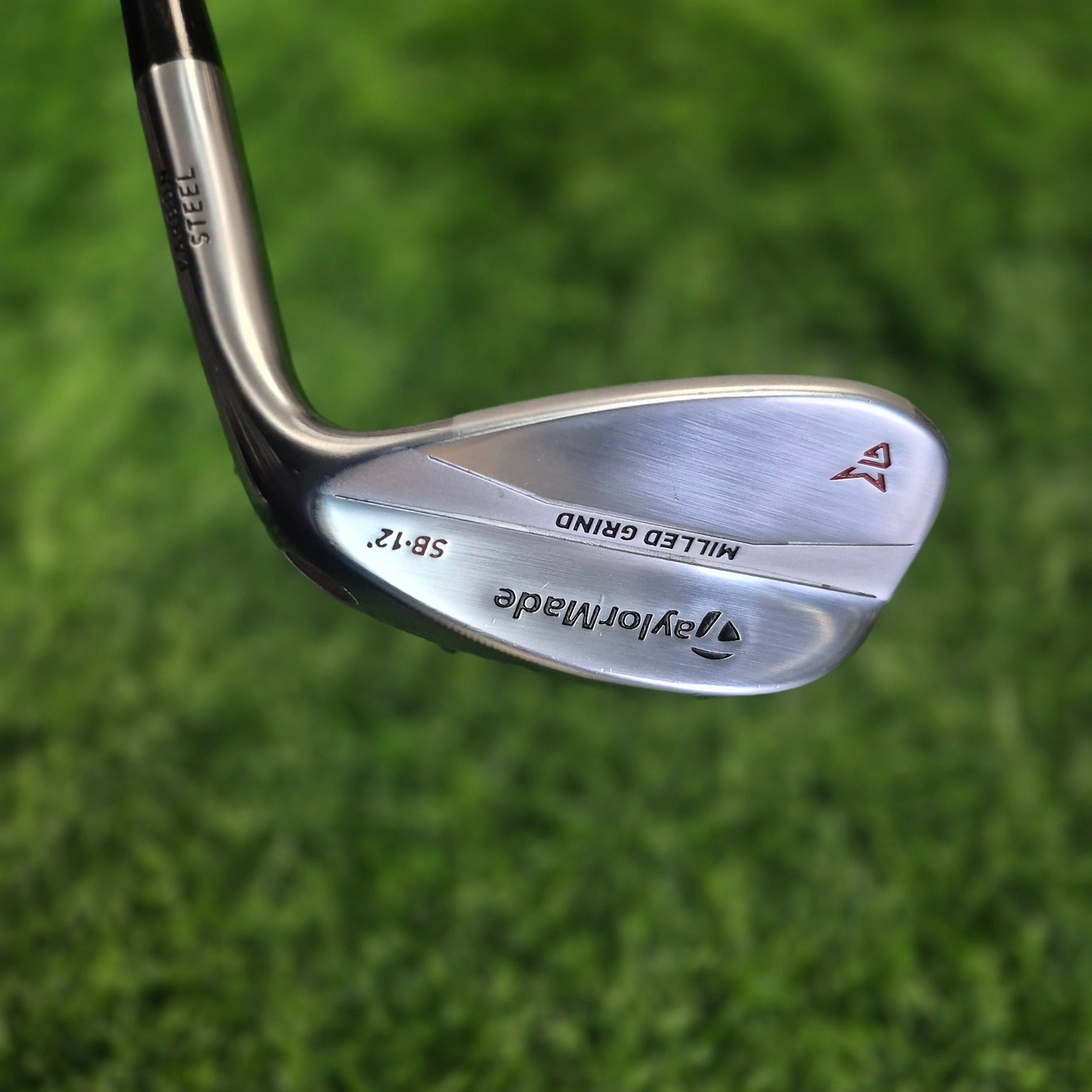 TaylorMade Wedge / Milled Grind / 56.0