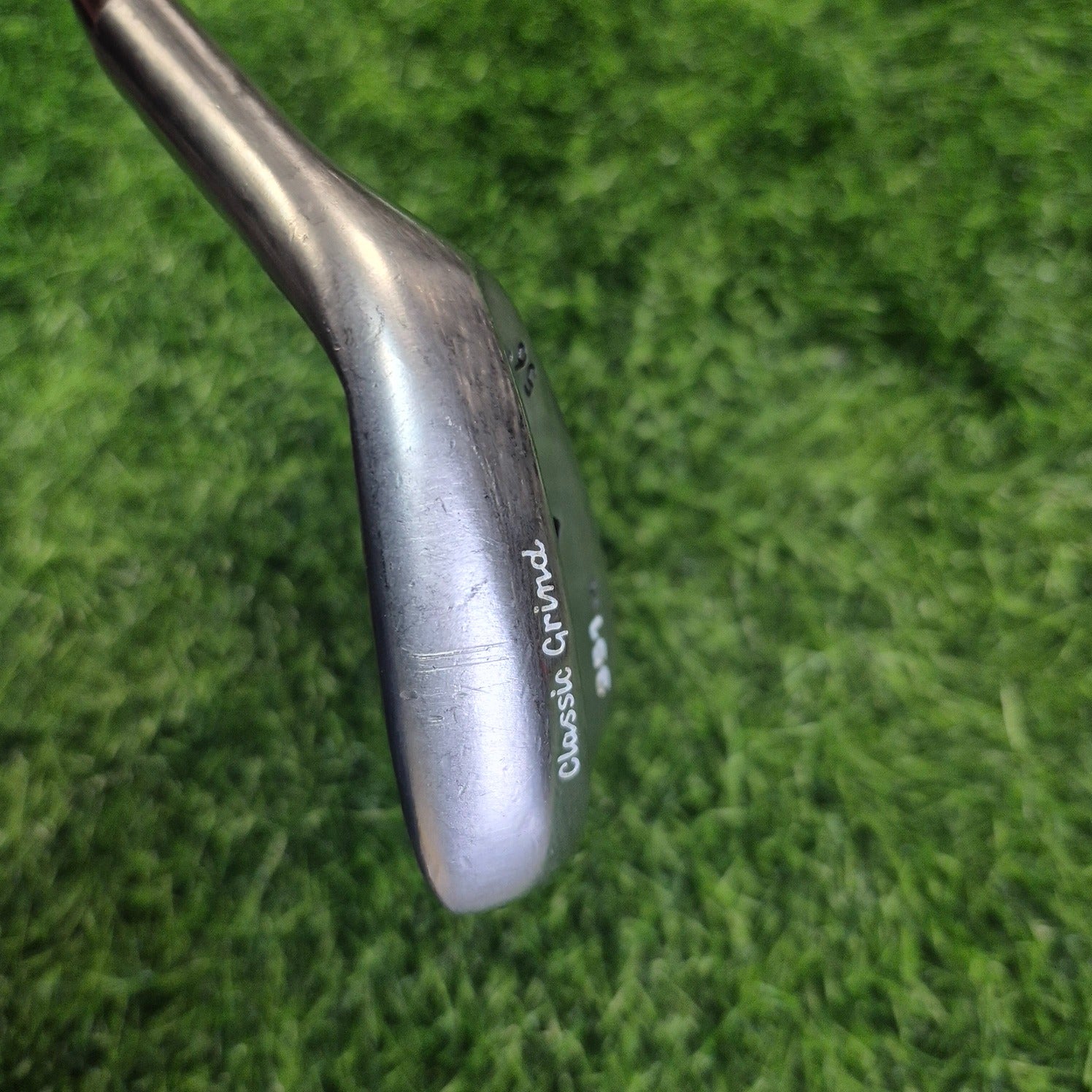 TaylorMade Wedge / 351 SB / 56.0