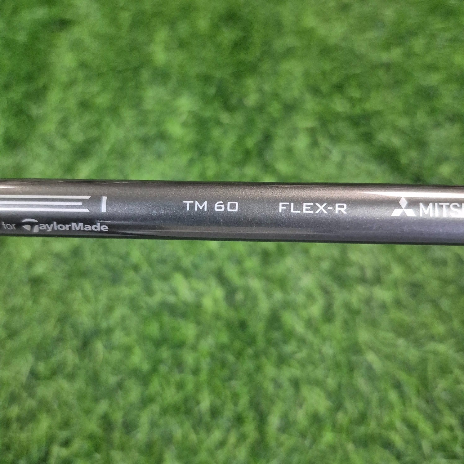 TaylorMade Iron Set / SIM Max OS / 6pcs / R