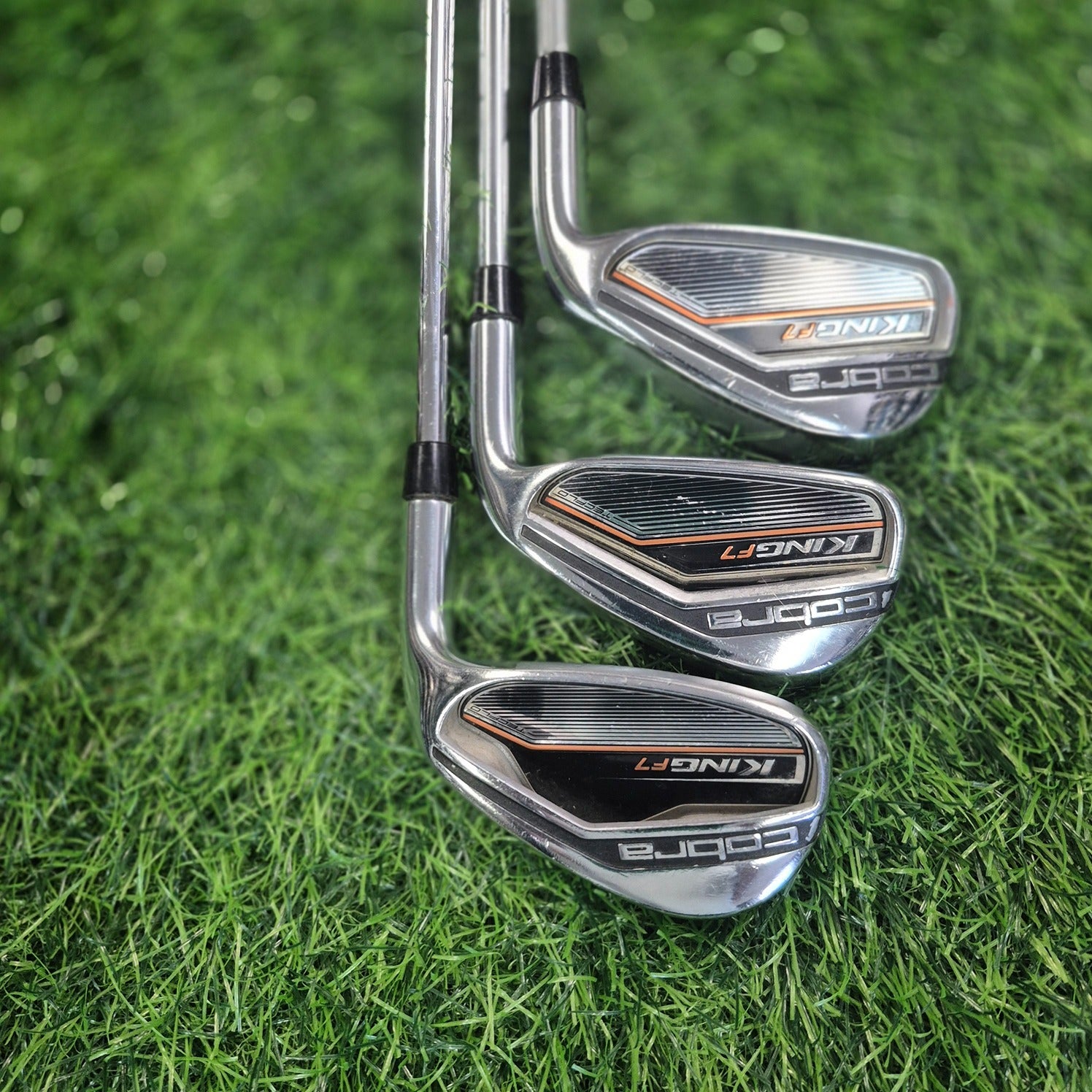 COBRA Iron Set / KING F7 / 5 pcs (One Length) / R