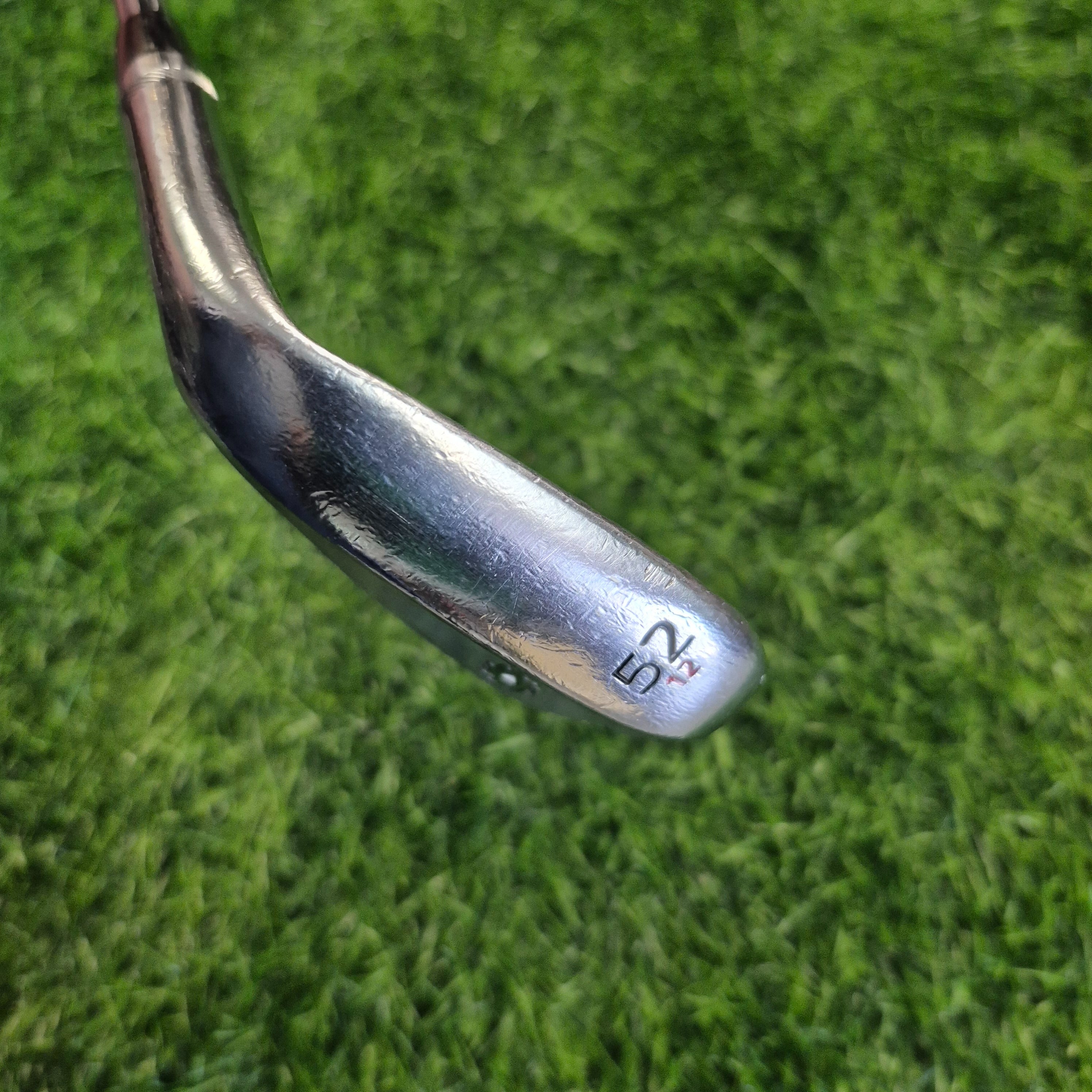 Titleist Wedge / Vokey SM6 Tour / 52.0 / Lefty