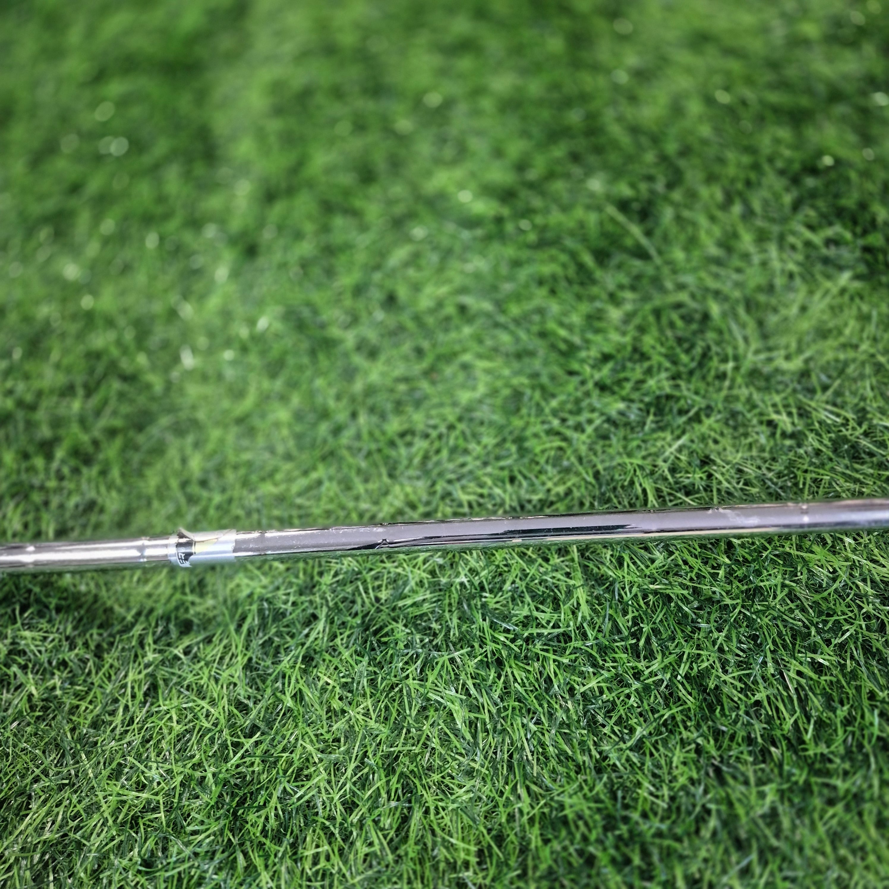 Titleist Wedge / Vokey SM6 Tour / 52.0 / Lefty