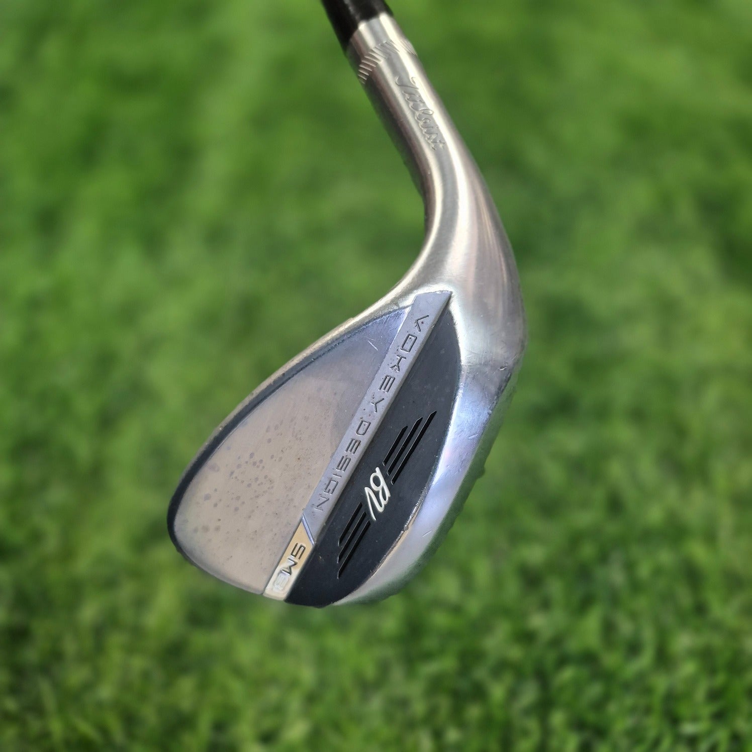 Titleist Wedge / Vokey SM8 Tour / 56.0 / Lefty / S