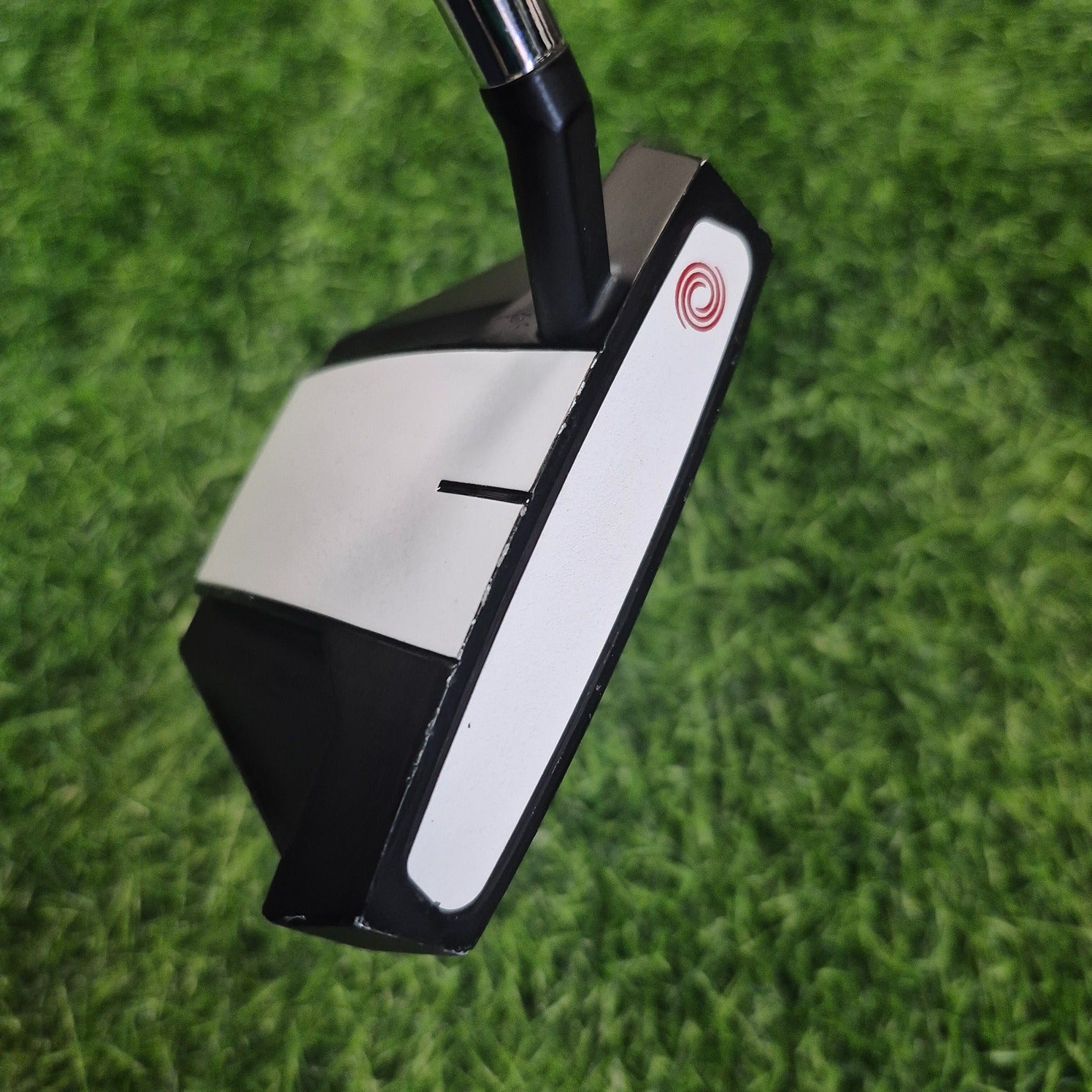 Odyssey Putter / White Hot VERSA 12 S / 34"