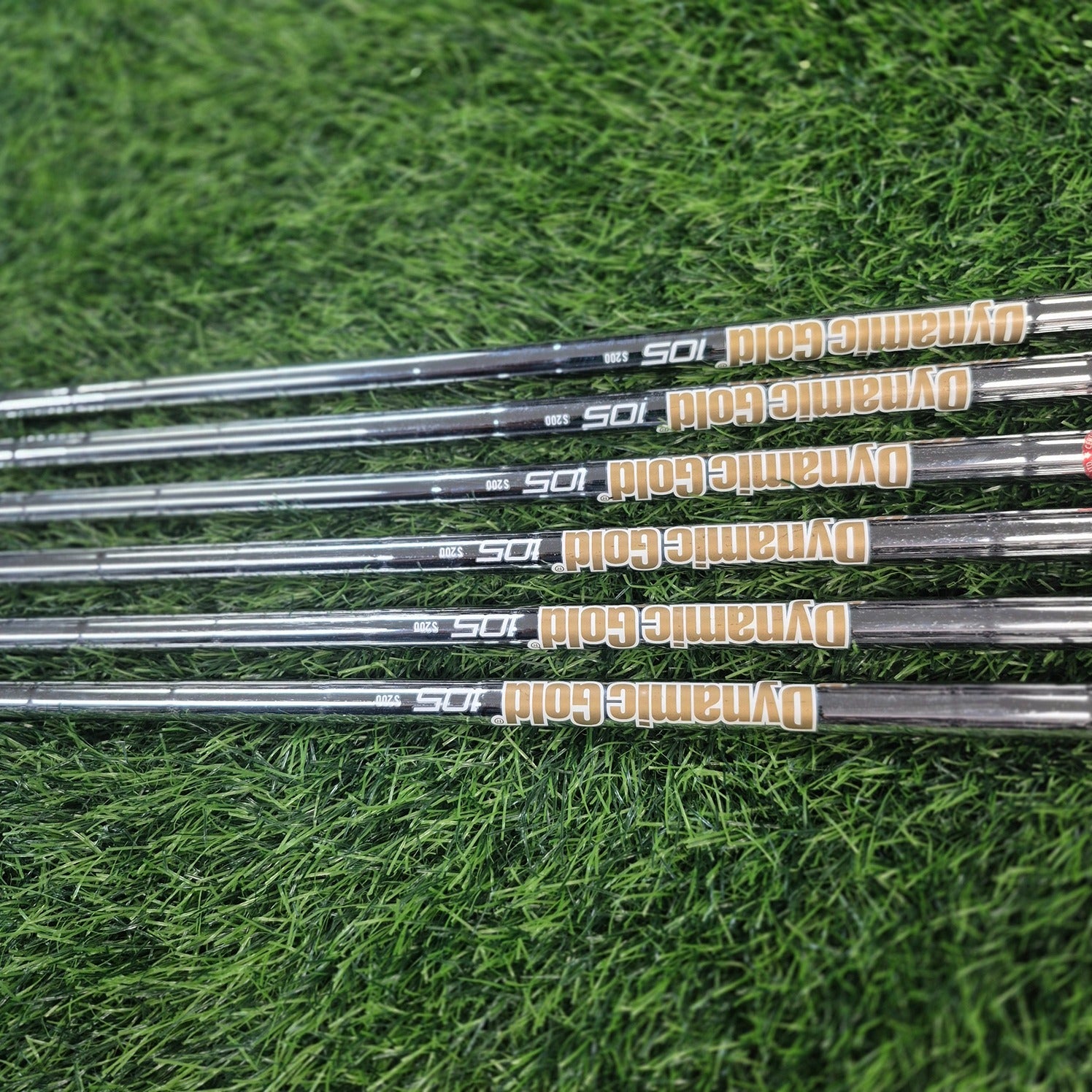 TaylorMade Iron Set / P790 / 6pcs / S