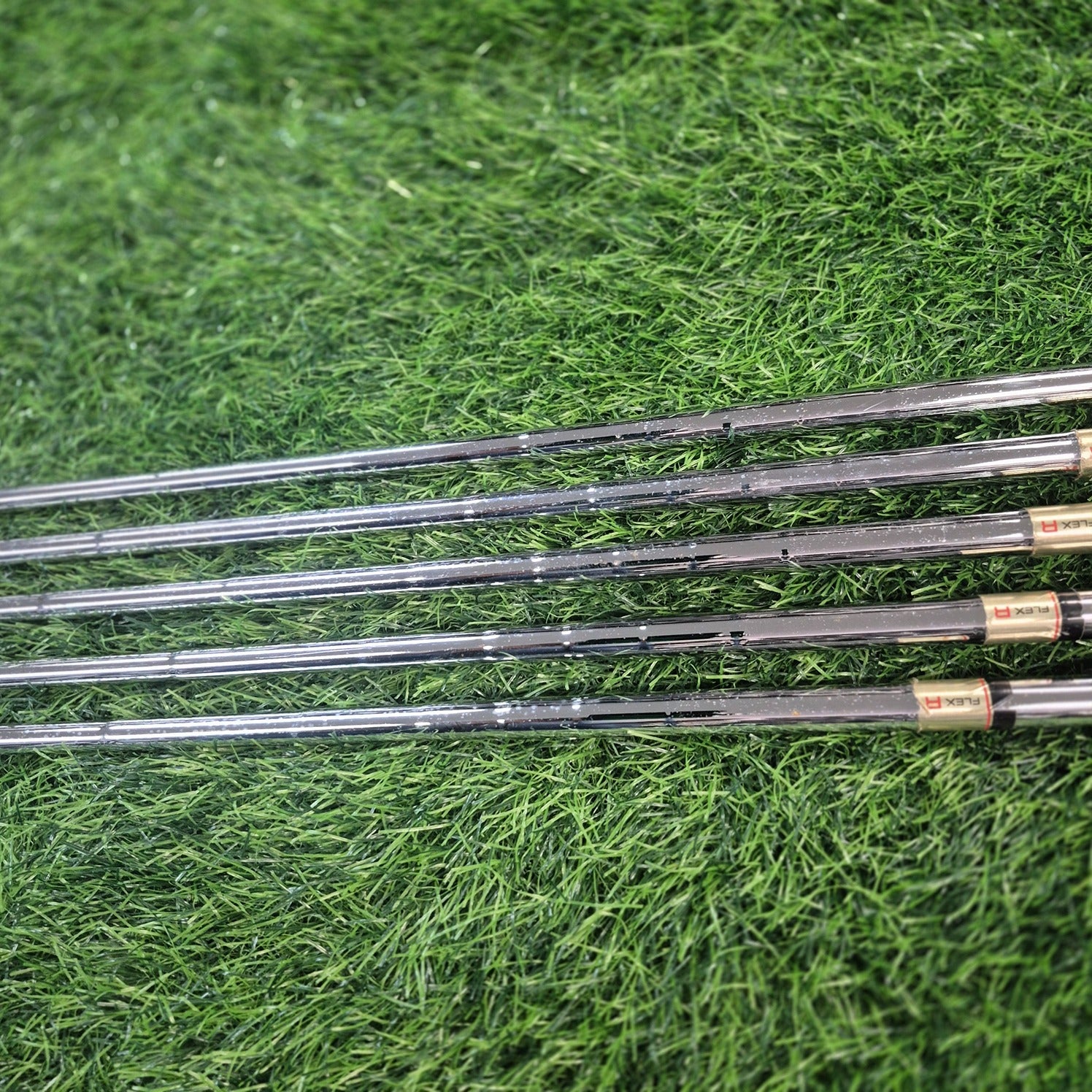 TaylorMade Iron Set / M2 / 5pcs / R