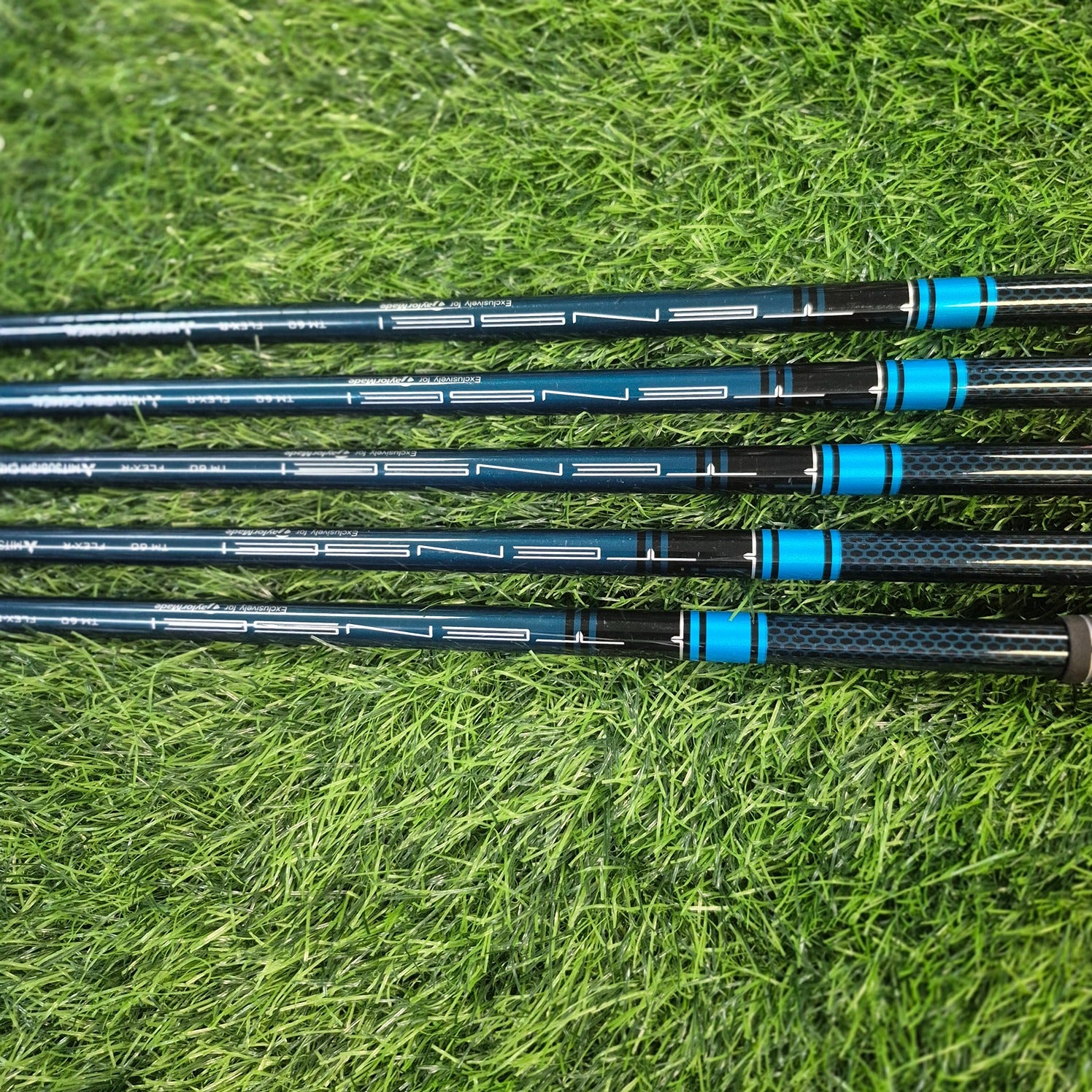 TaylorMade Iron Set / SIM2 Max / 5pcs / R
