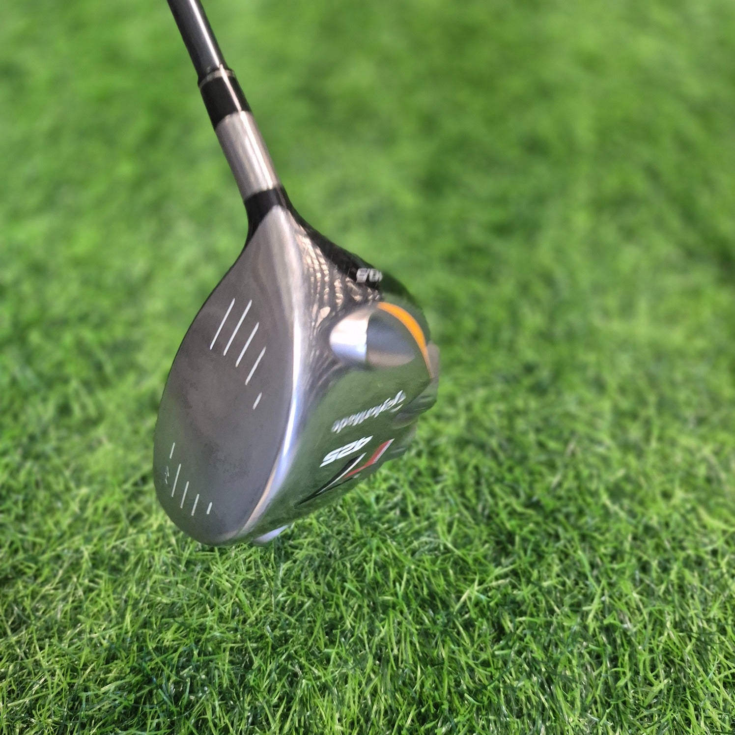 TaylorMade Driver / R7 425 / 10.5 / S