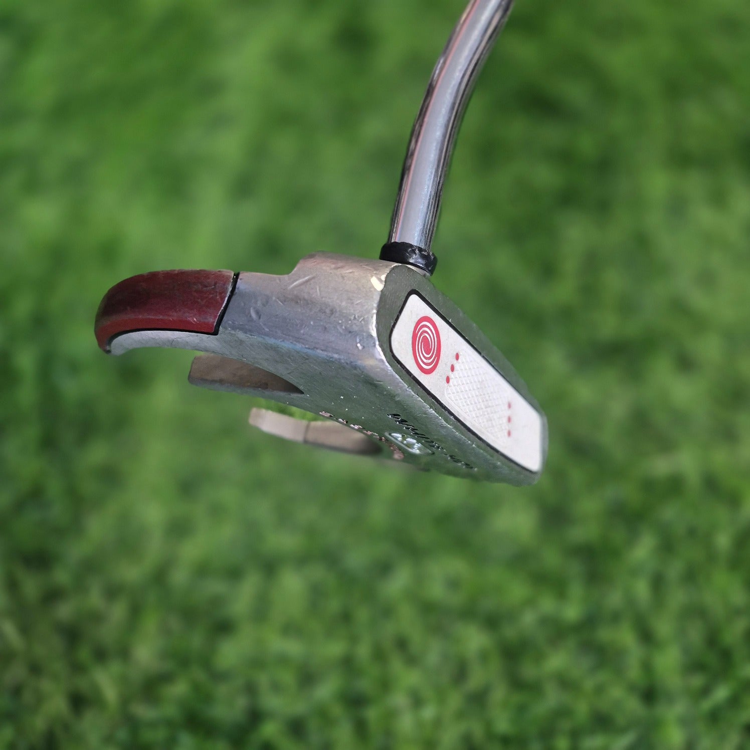 Odyssey Putter / WHITE HOT XG SABERTOOTH / 34" / Lefty