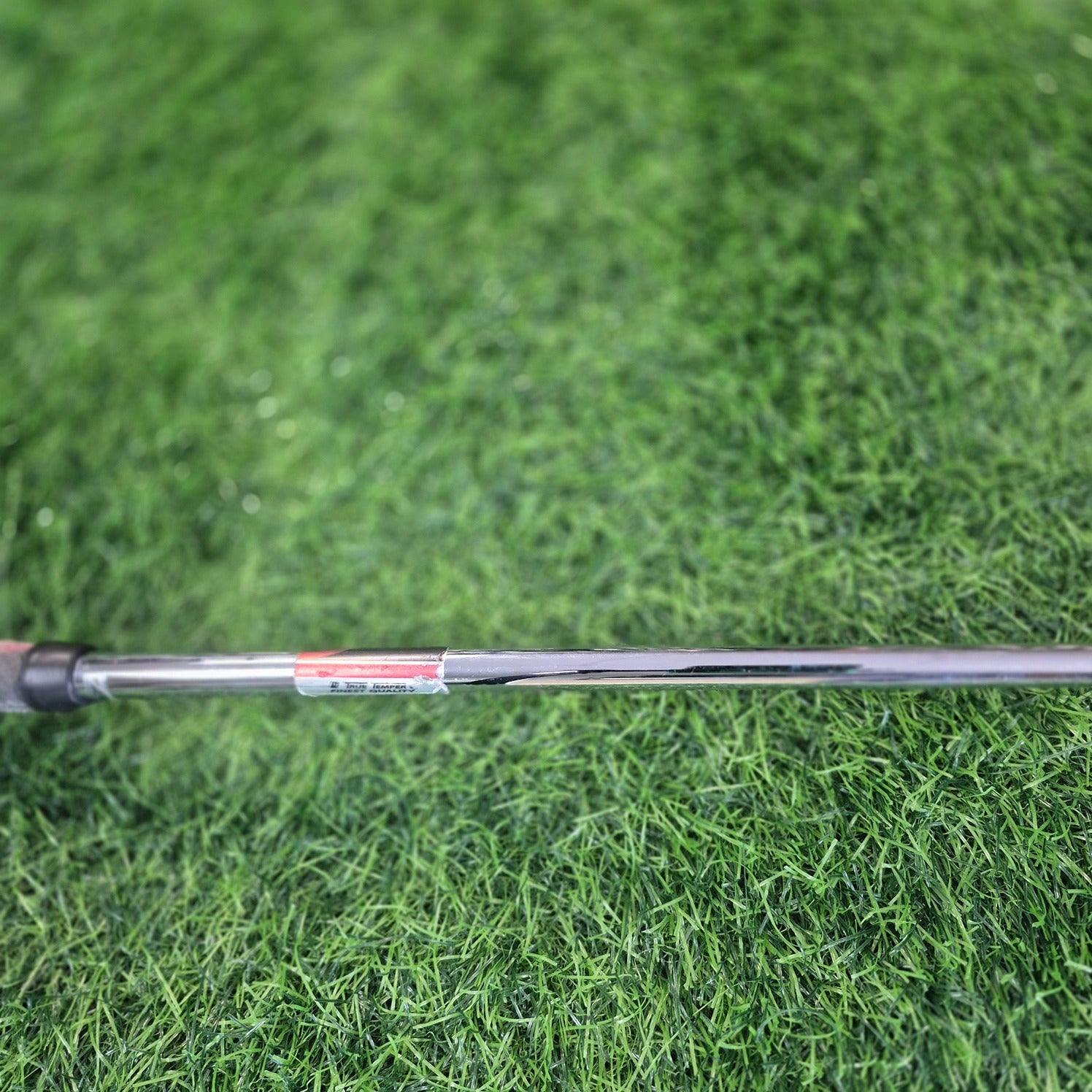 Odyssey Putter / WHITE HOT XG SABERTOOTH / 34" / Lefty