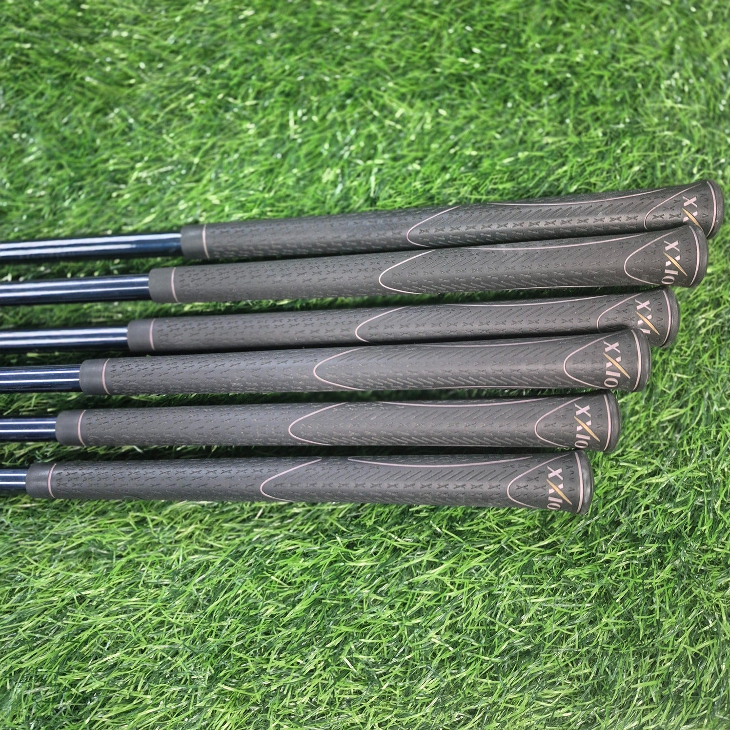 XXIO Iron Set / XXIO 6 / 6pcs / Pink / Women